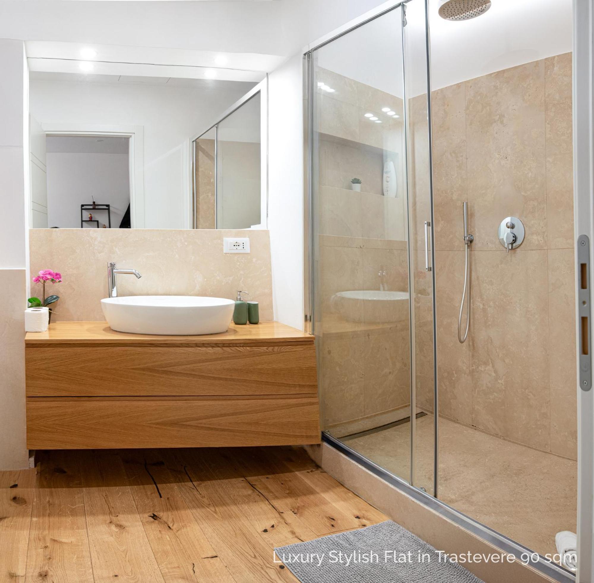 La Dolce - Luxury Stylish Flats In Trastevere 70-90sqm * Rome