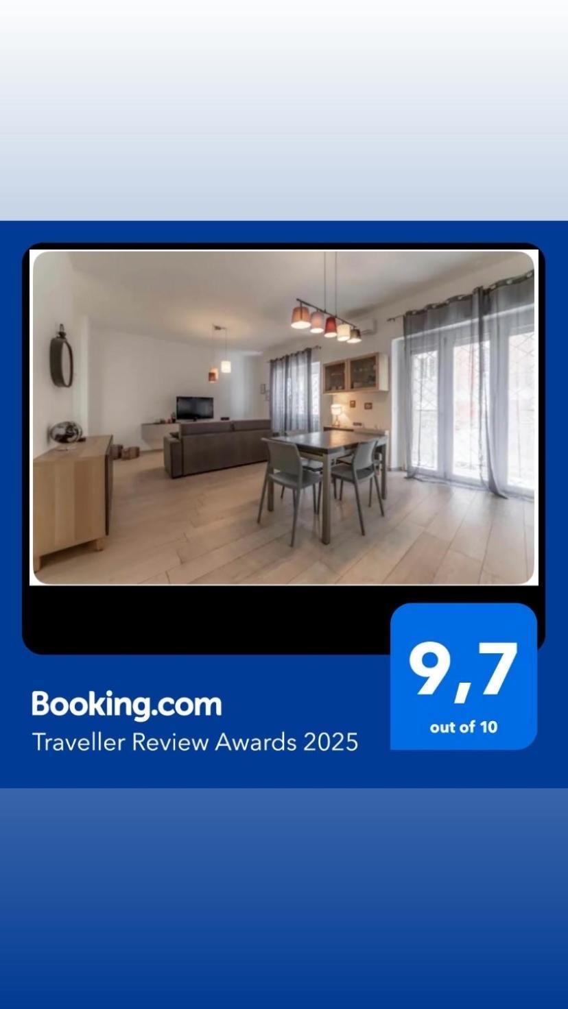 Holiday Home *