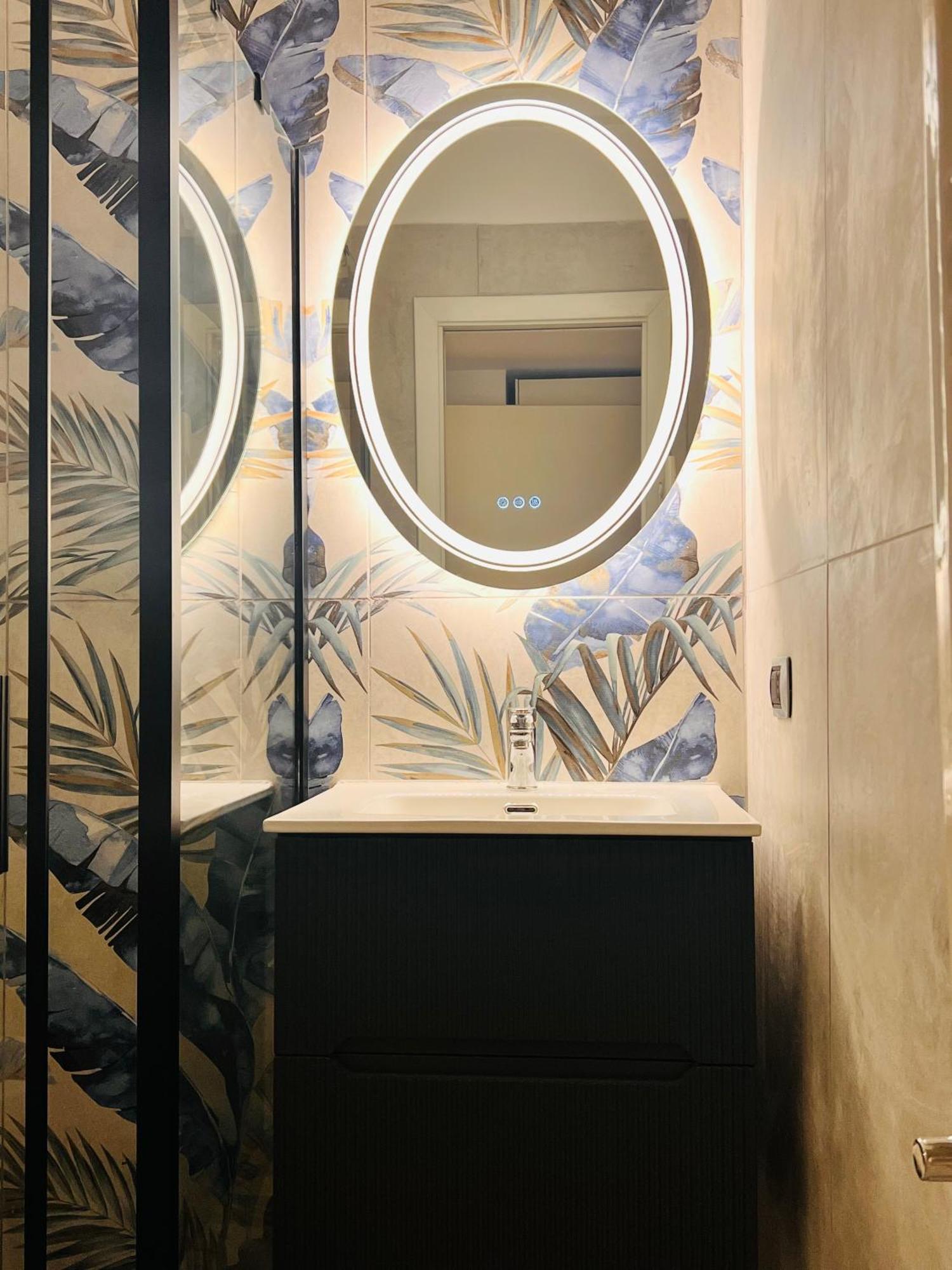 Eur Luxury For 4pp 2 Bedrooms Rome