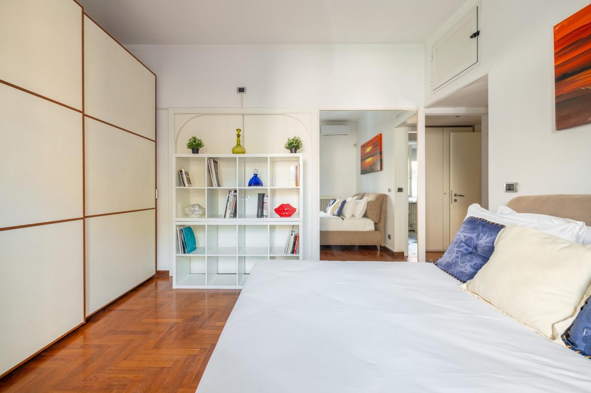 Eur Luxury For 4pp 2 Bedrooms Apartment *