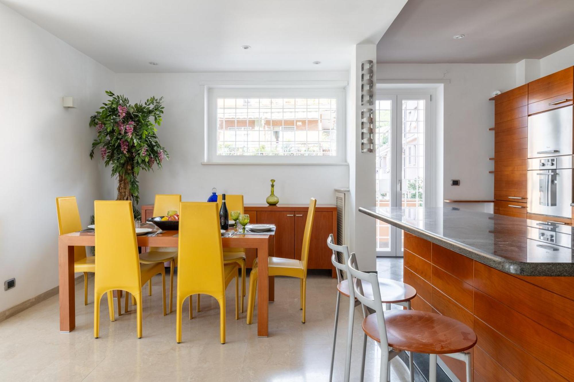 Eur Luxury For 4pp 2 Bedrooms Apartment Rome