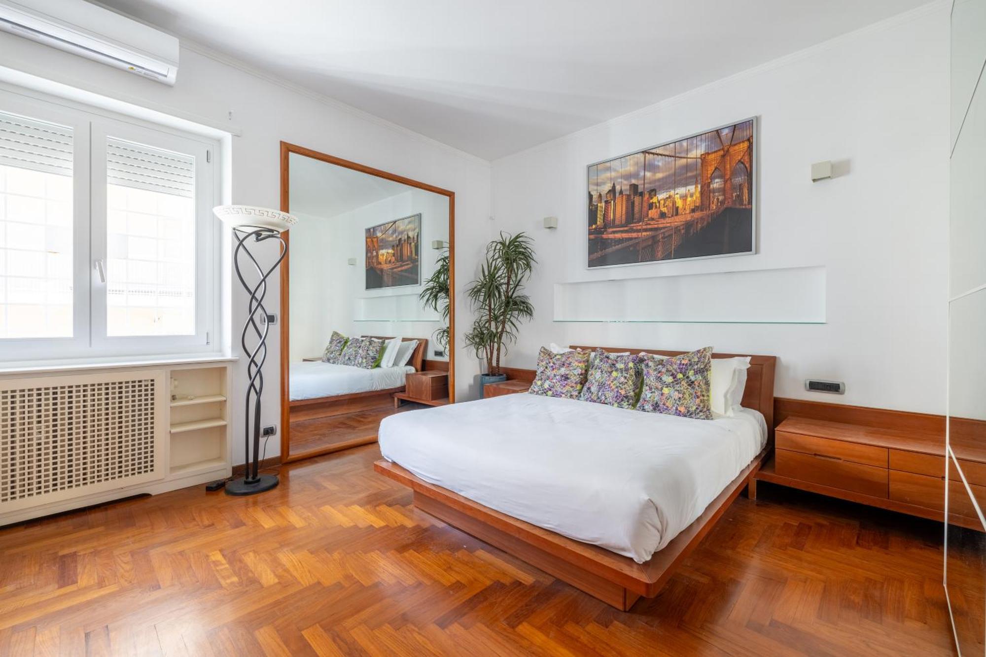 Eur Luxury For 4pp 2 Bedrooms Rome