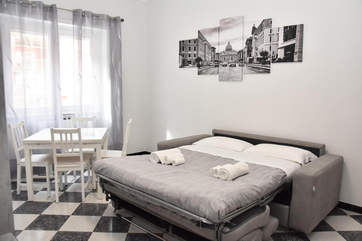 Metro Battistini- D'alessandro Apartment