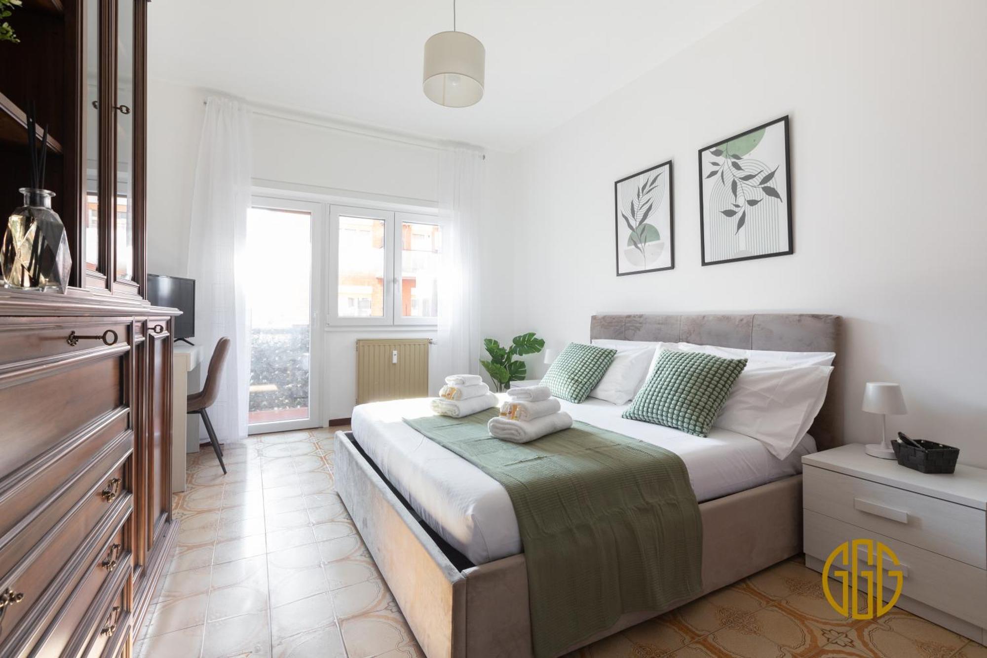 Alle 3g - 10min To Center, A-c, 2 Baths, Terrace Apartment Rome