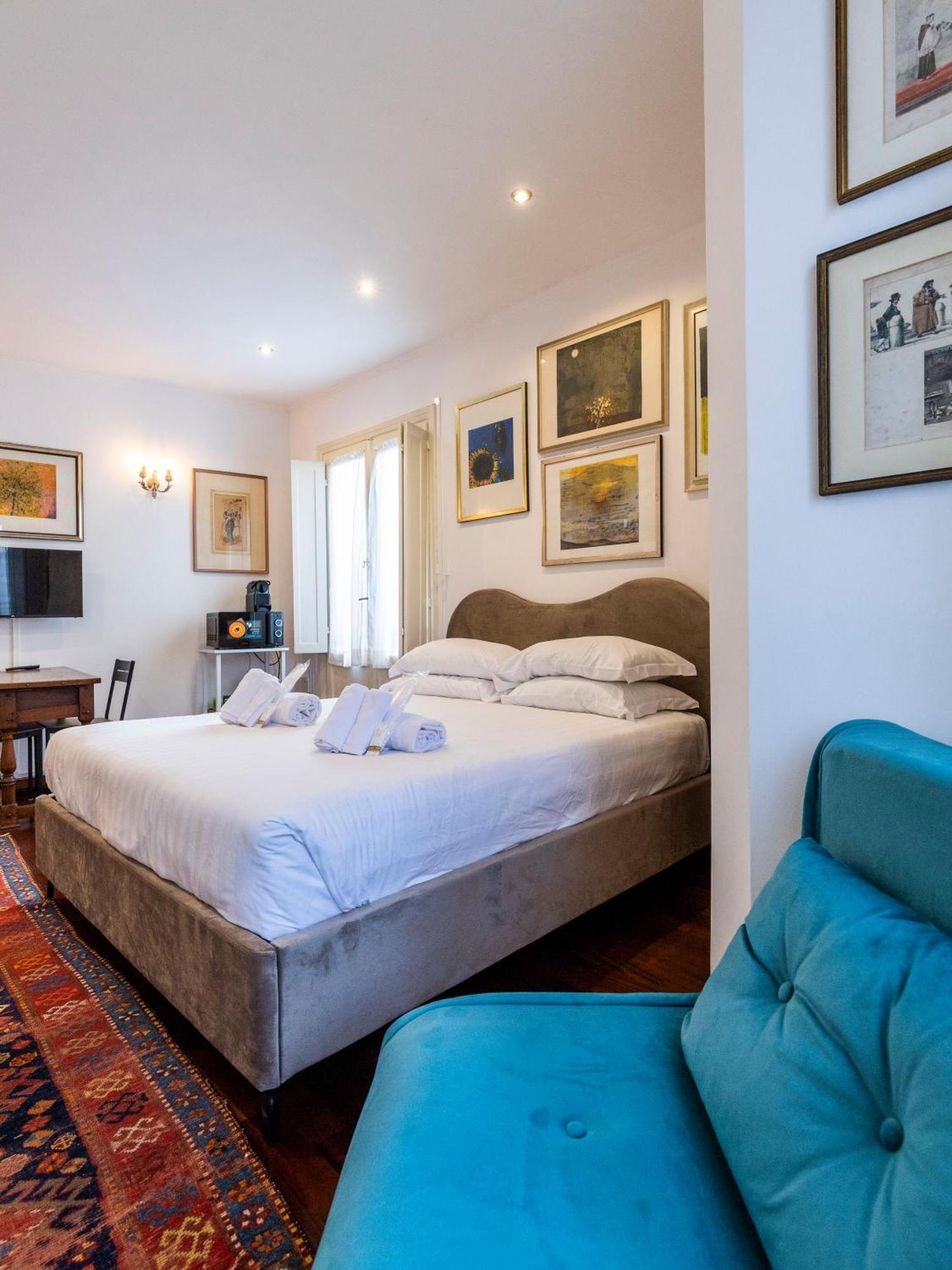 Apartment Fcr Loft Campo De' Fiori - Monserrato Rome