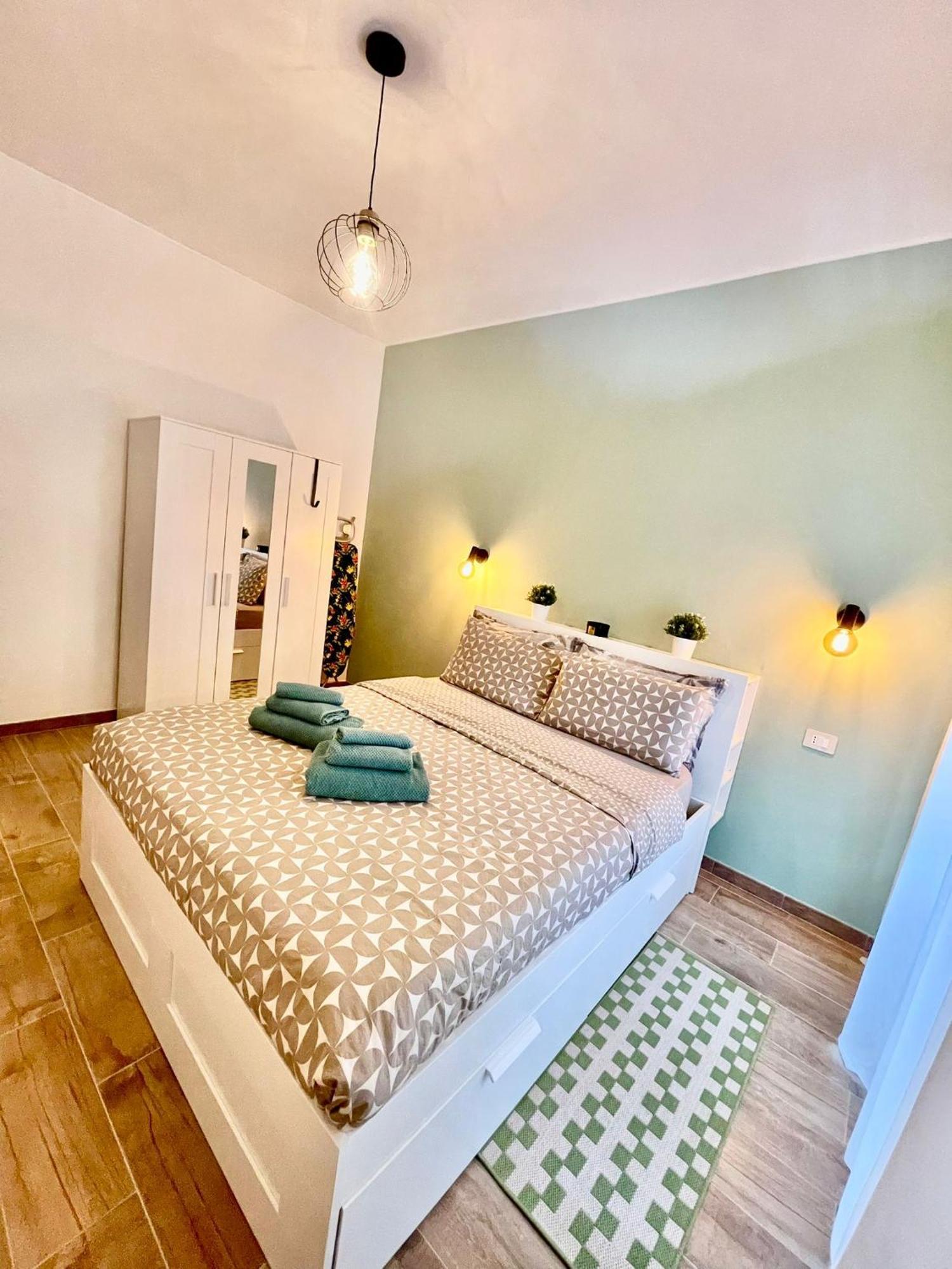 Tiger Deluxe Apartment Rome 50 M From Tram Apartment *