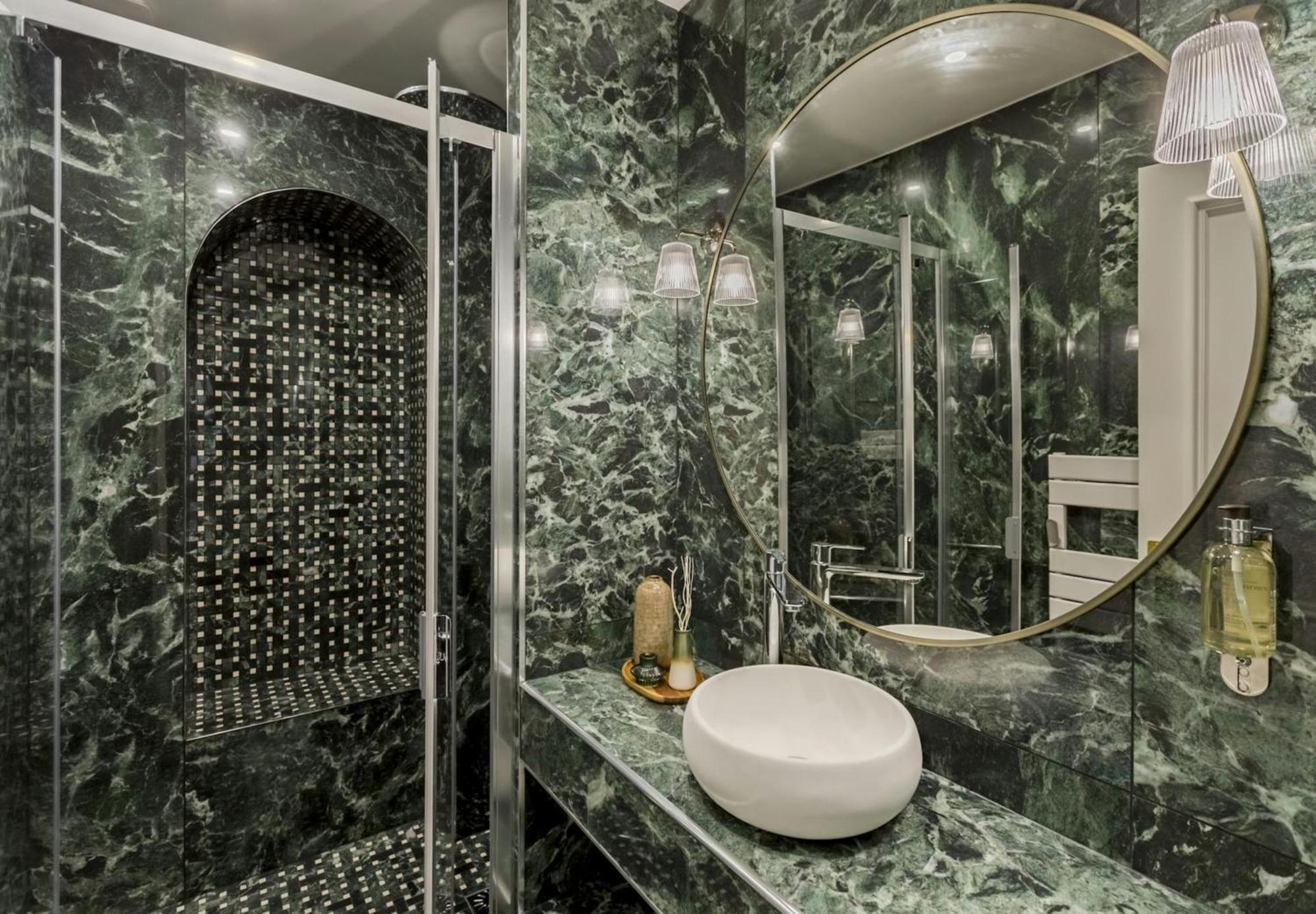 Briarwood Estate * Rome
