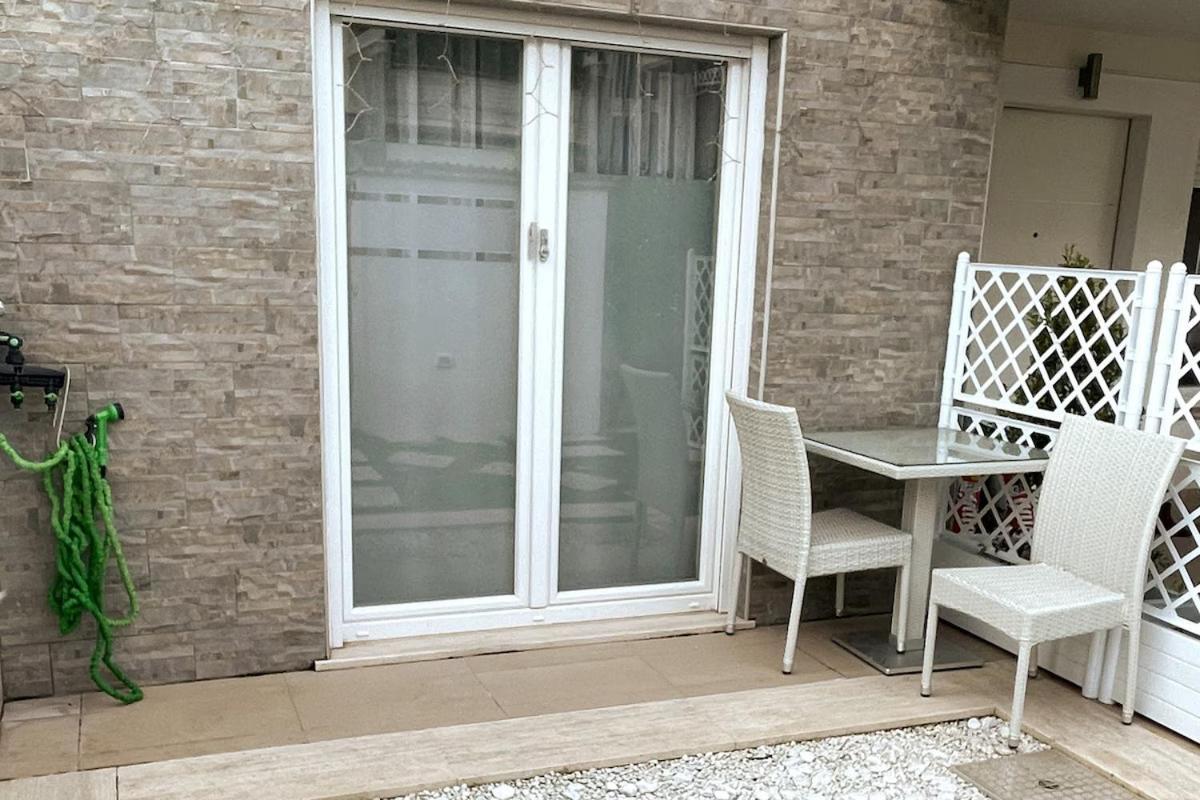 Elegante A - Molteni Alloggio in famiglia Roma