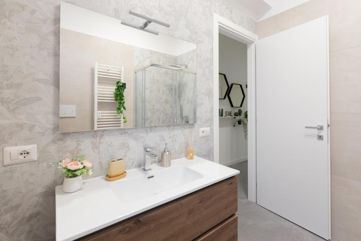 Apartment 15 Minutes From Center & Metro 2 Minutes Rome