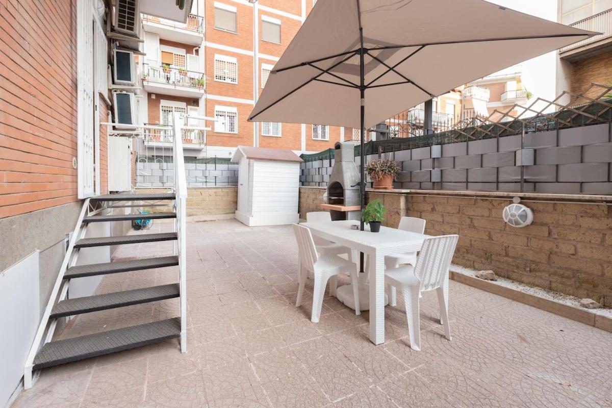 15 Minutes From Center & Metro 2 Minutes Apartment