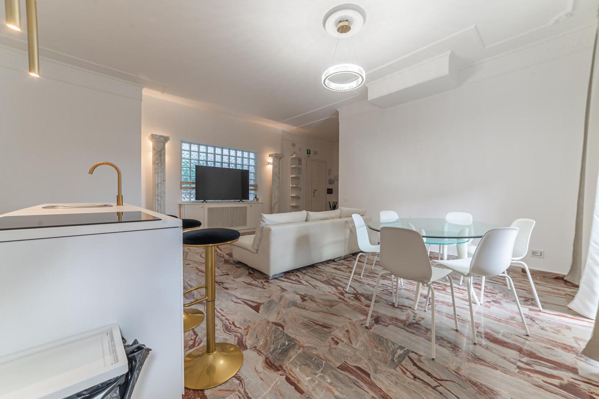 Apartment New - Elegant, Modern With Terrace *