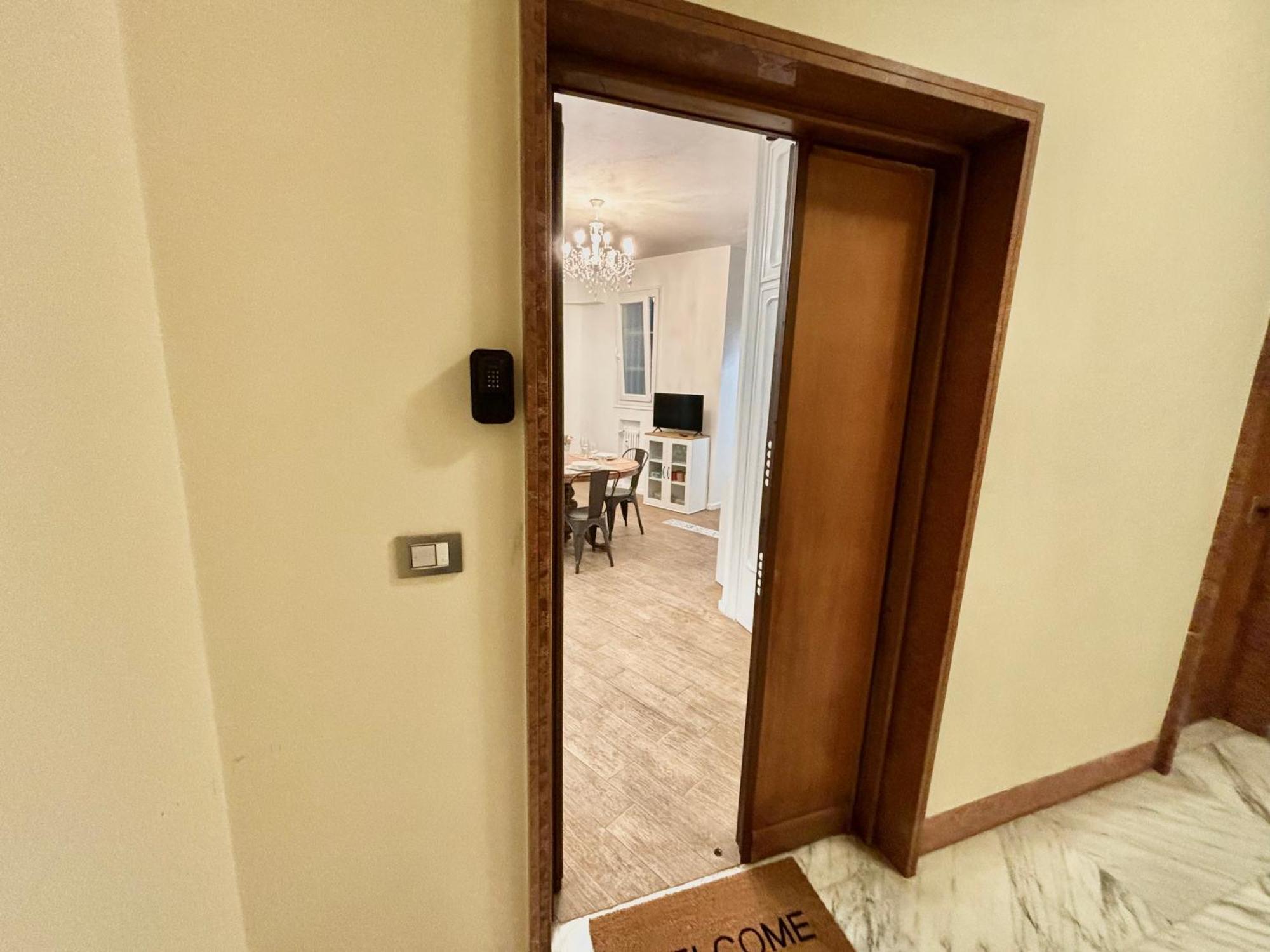 Your At Vatican's Doors Apartment *