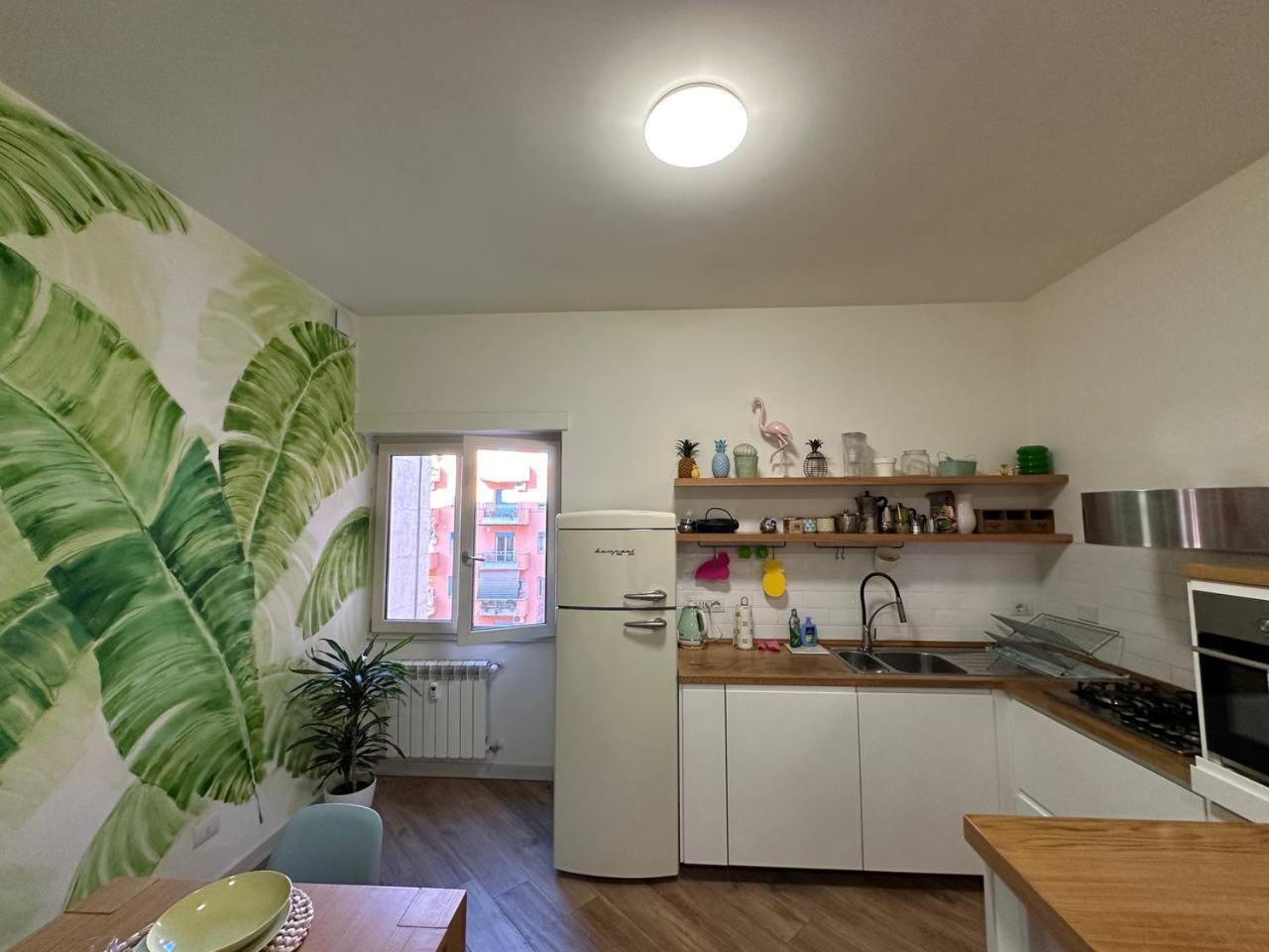 Apartment Tropical House Vatican Area