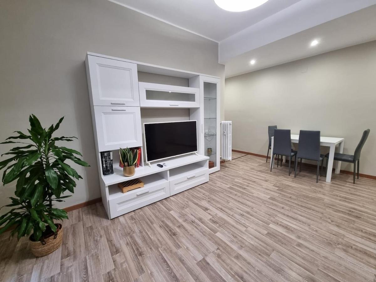 Papa's House - Re Di Appartement
