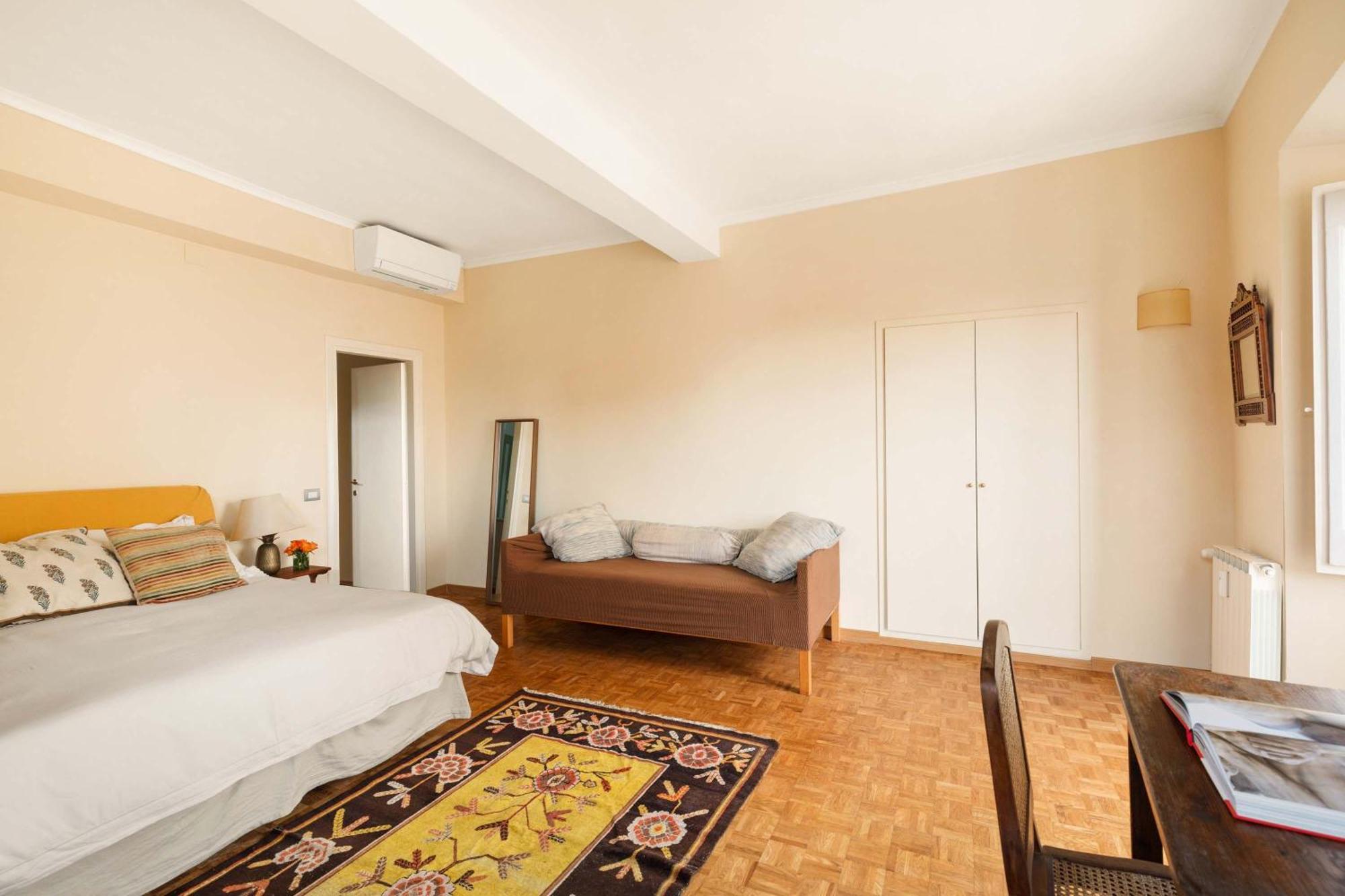 Apartment Navona Panoramic By Romeloft *