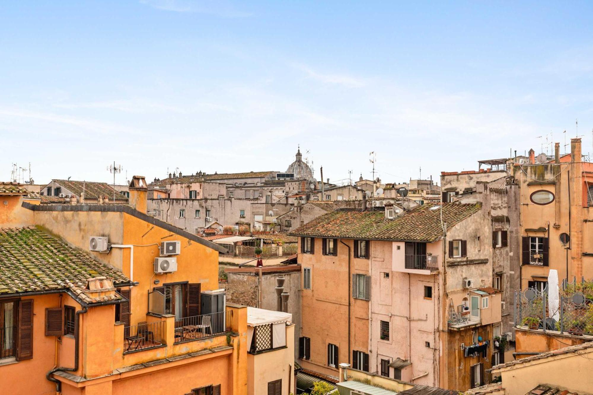 Navona Panoramic By Romeloft *