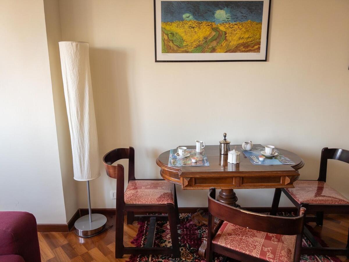Elegant Studio, 20 Mins From Termini Station Apartment Rome
