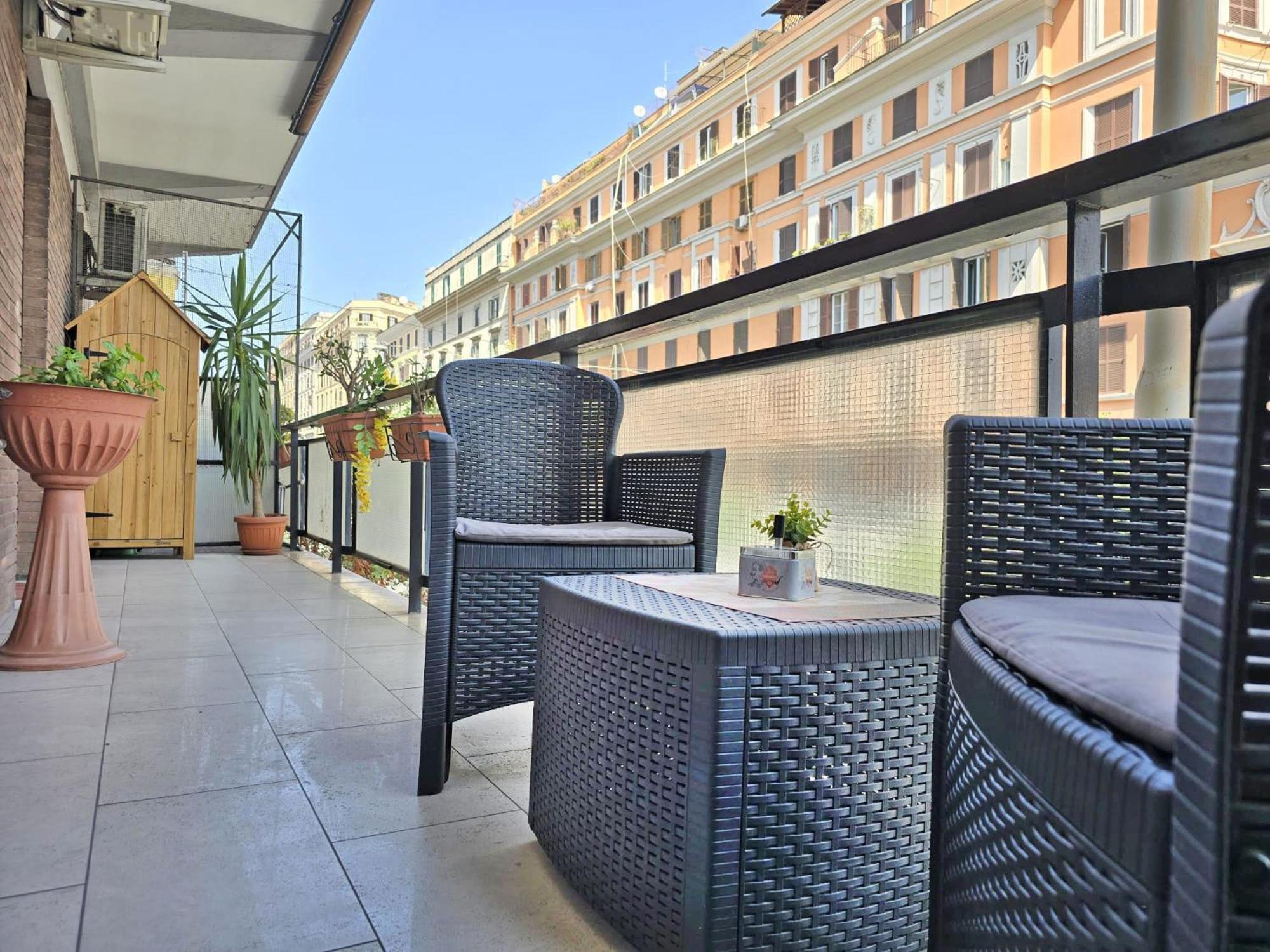 Filiberto Flats * Rome