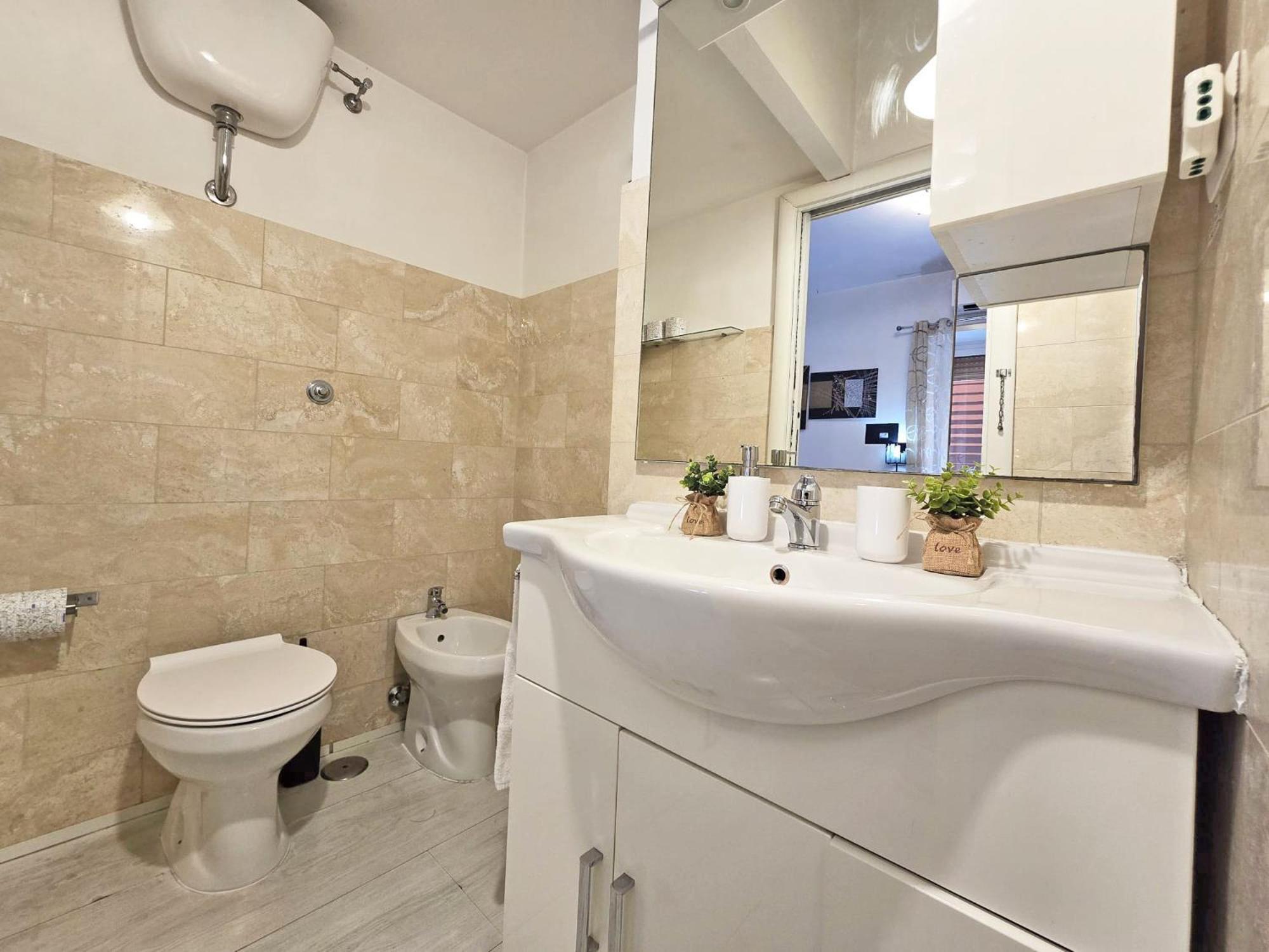 Filiberto Flats Rome