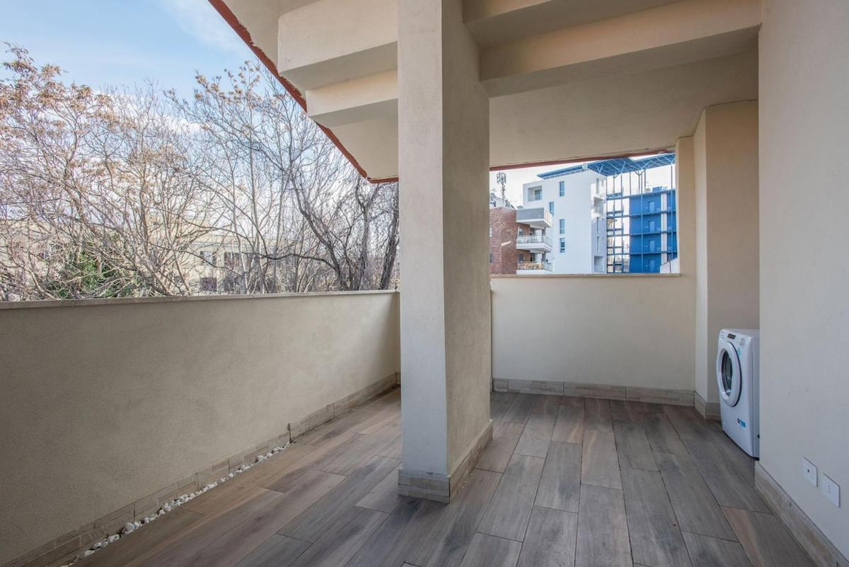 Urban Oasis With Balcony And Free Private Parking Rome