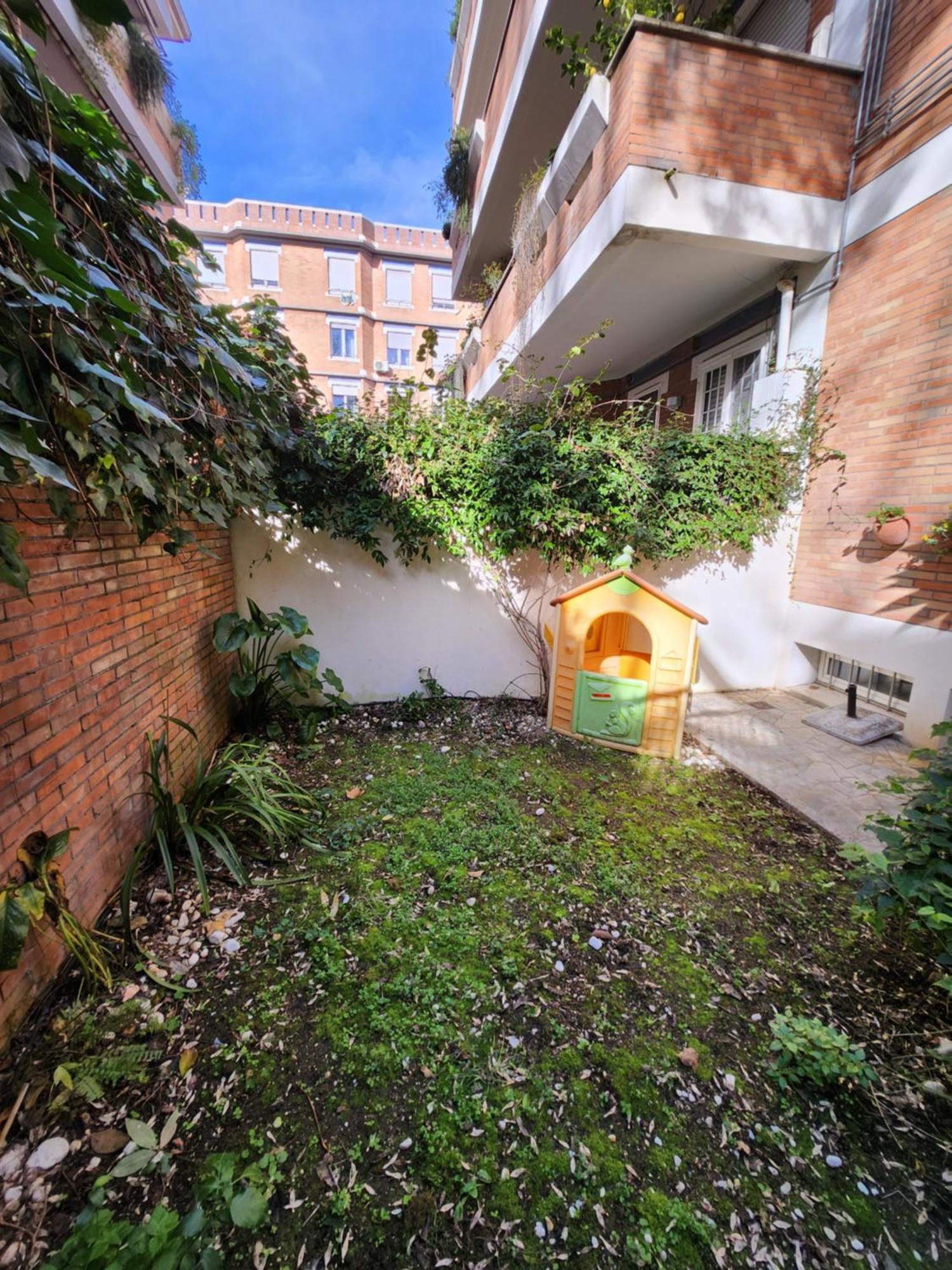 Serenity Garden Apartment Rome