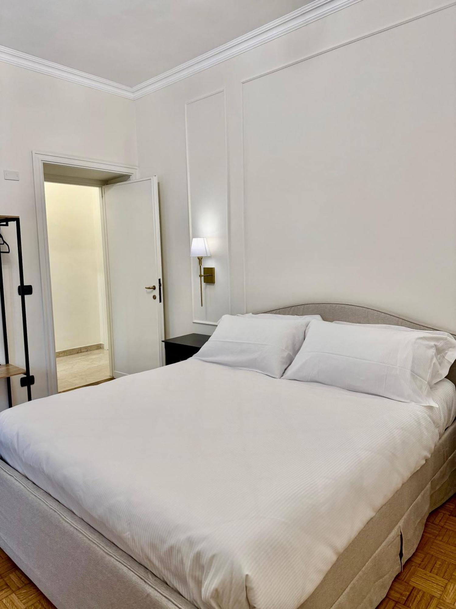 Sarhome * Rome