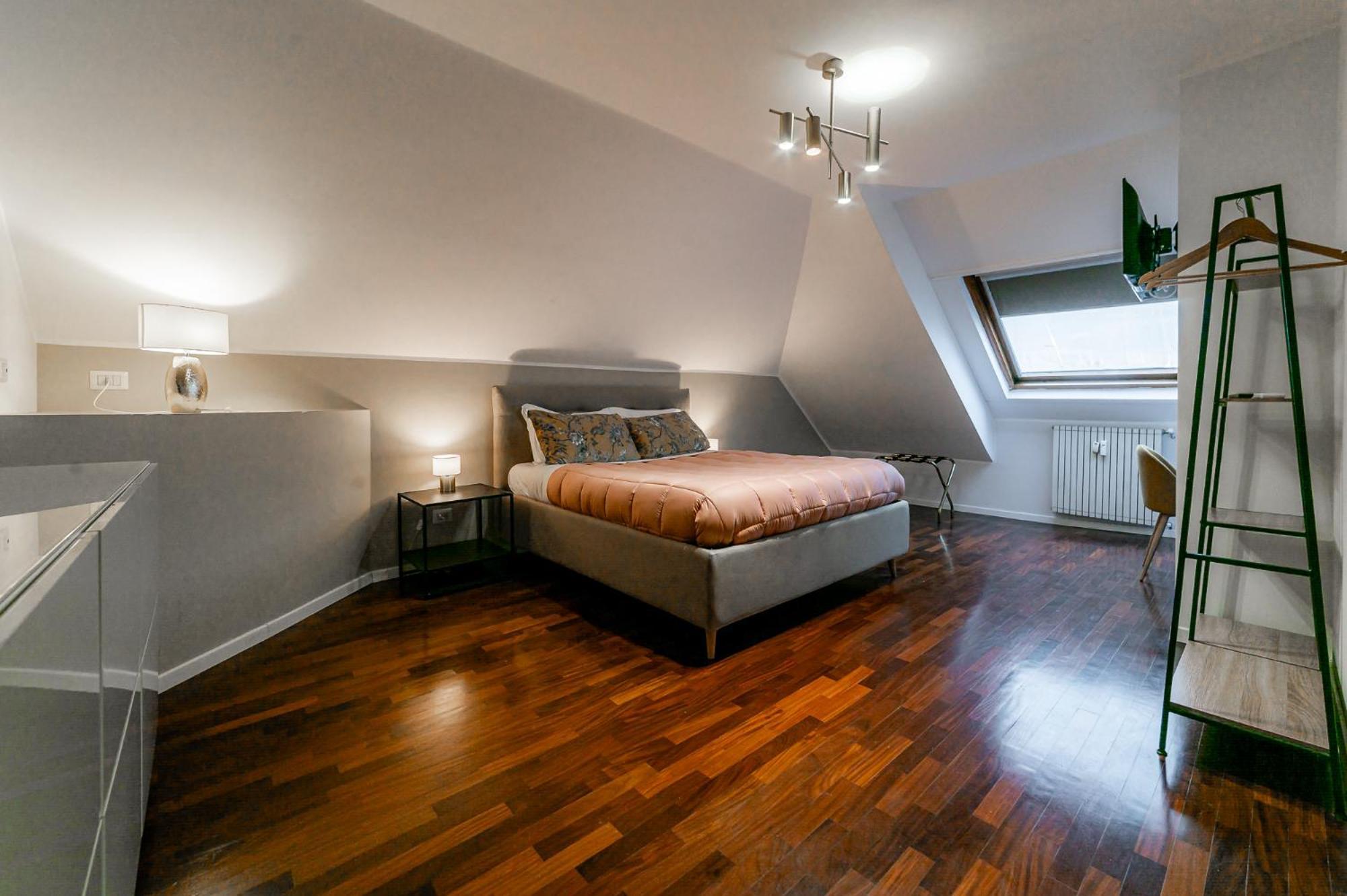 Elegant Penthouse - Metro Conca D'oro & Terrace * Rome