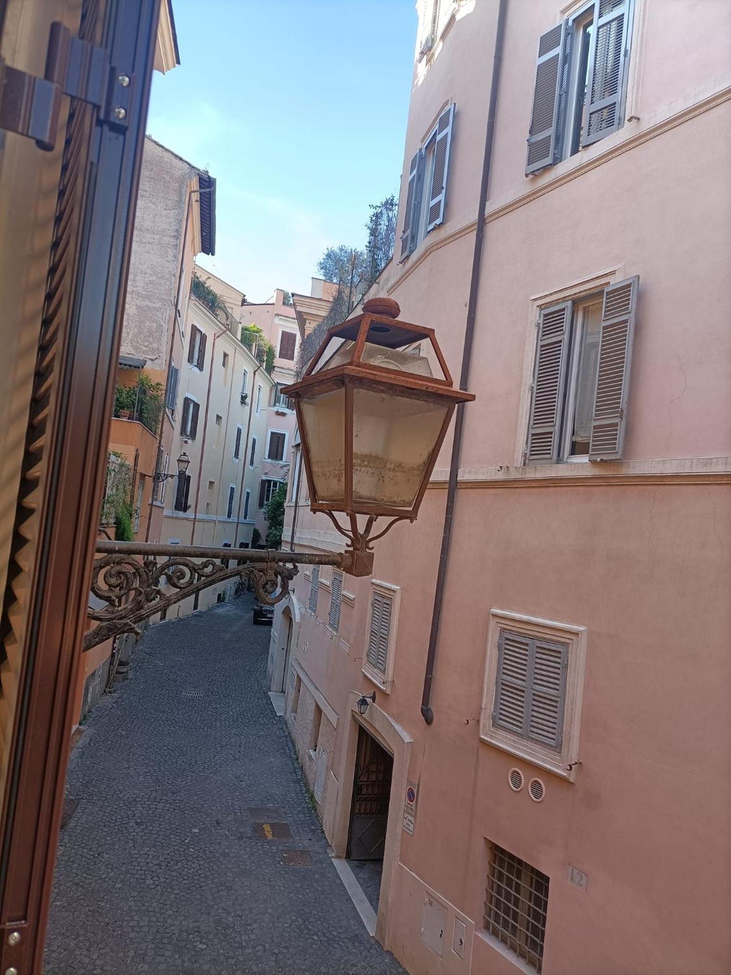 Colosseo Exclusive Elegant Apartment Rome
