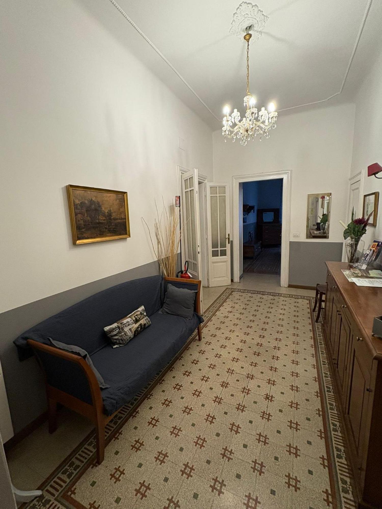 Time Apartment *
