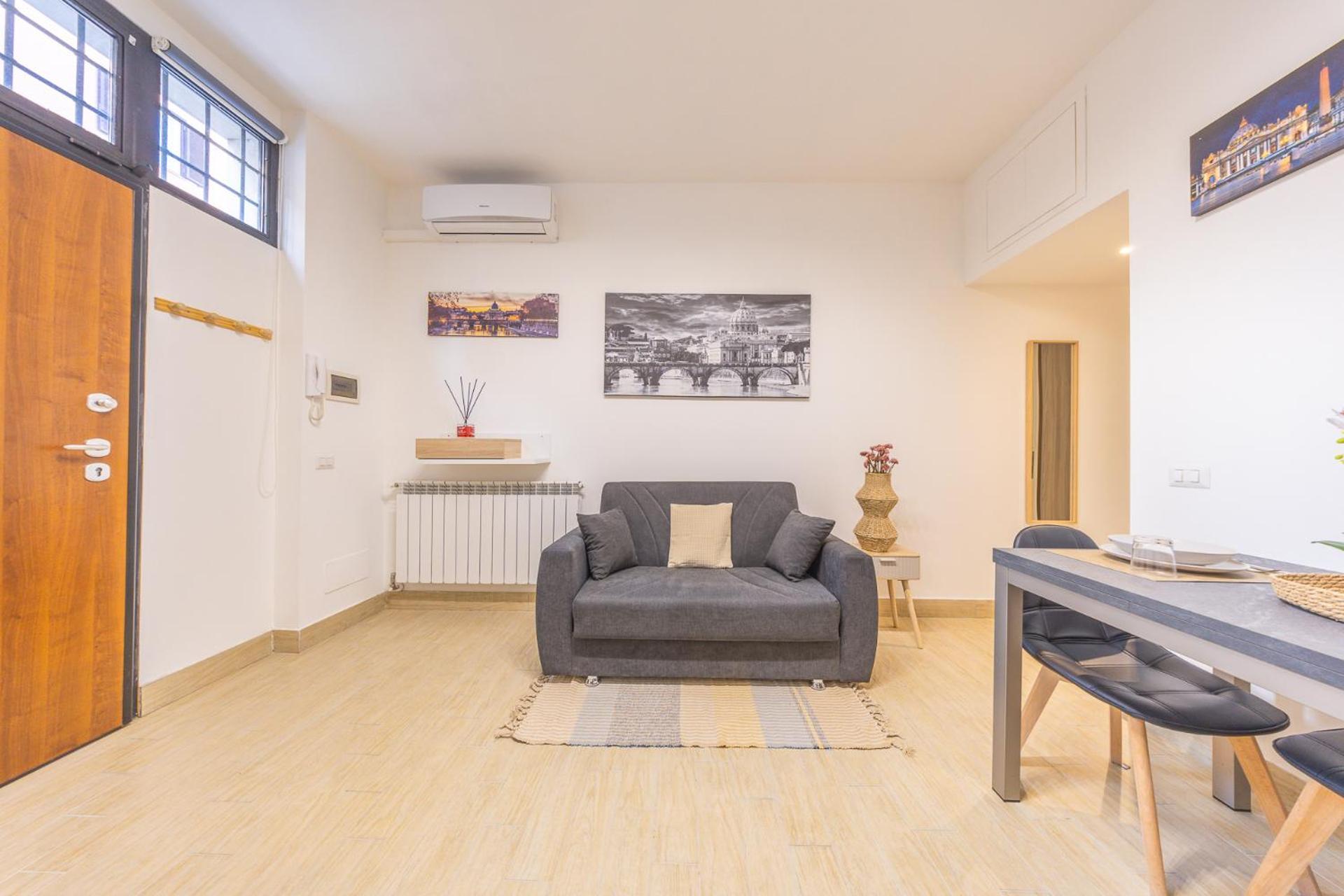 Apartamento Bilocale Indipendente Con Terrazzo Esclusivo A Due Passi Dalla Metro Di Roma