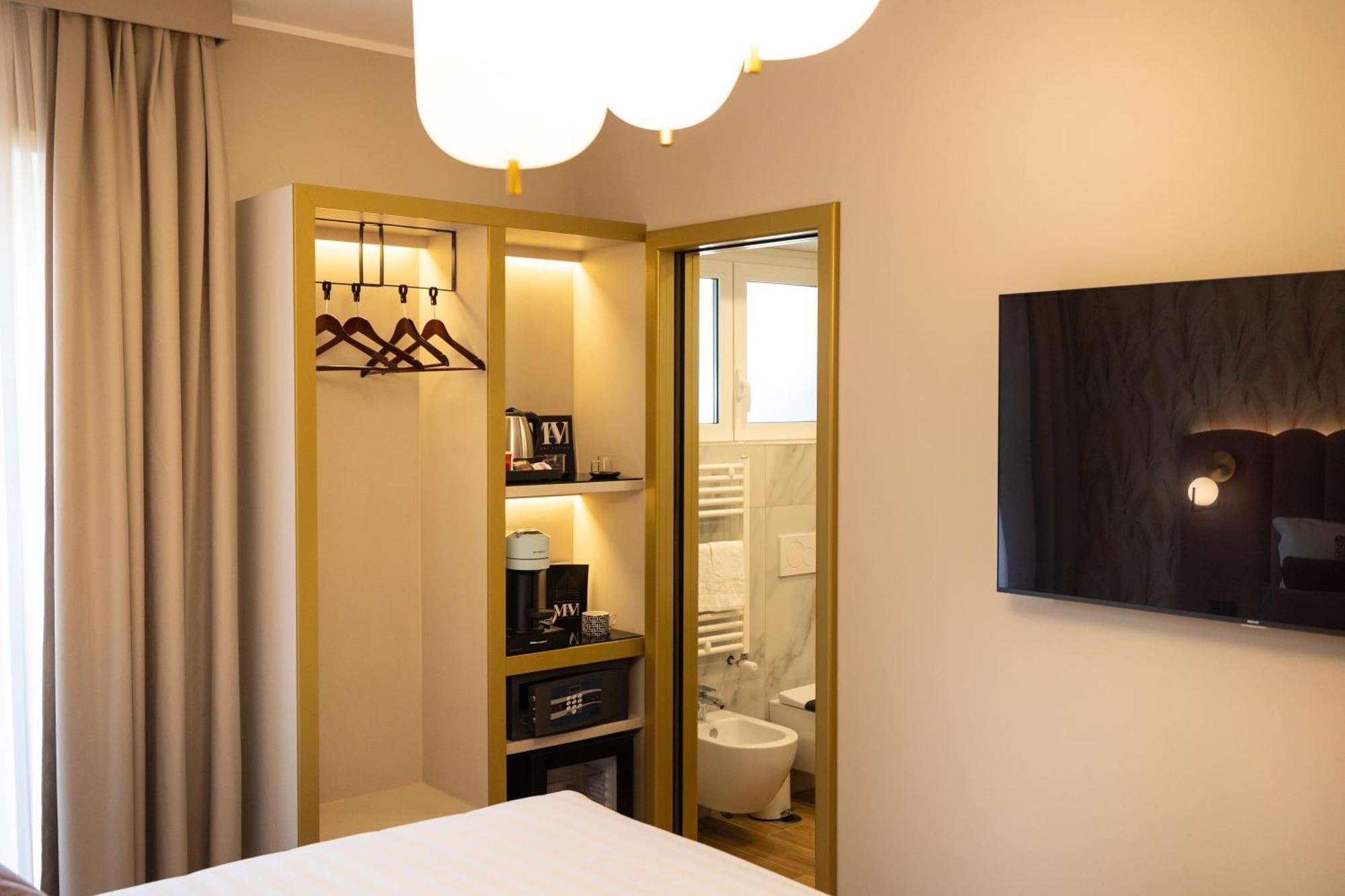 Mavi Luxury Bed & Breakfast Rome