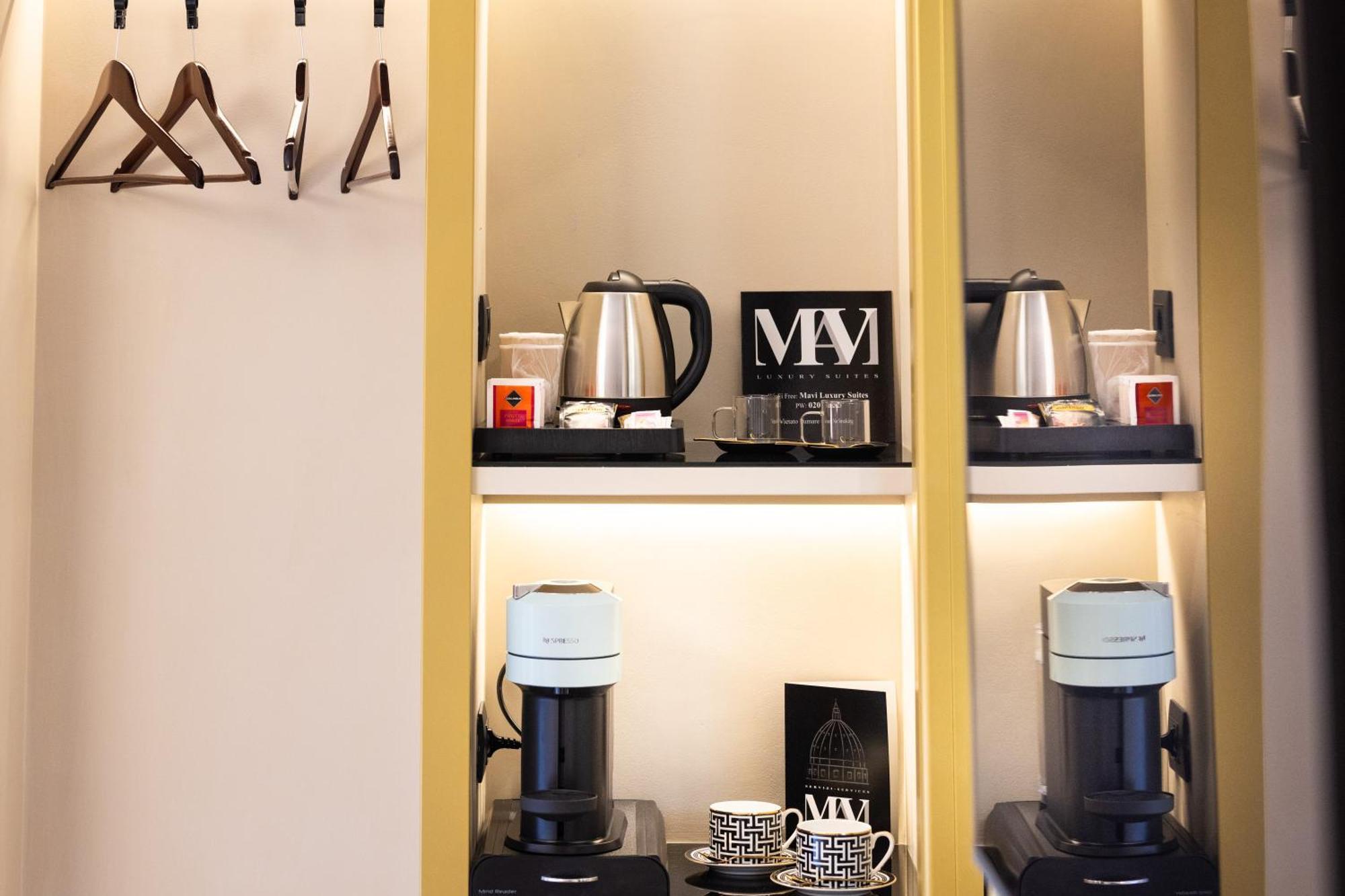 Mavi Luxury * Rome