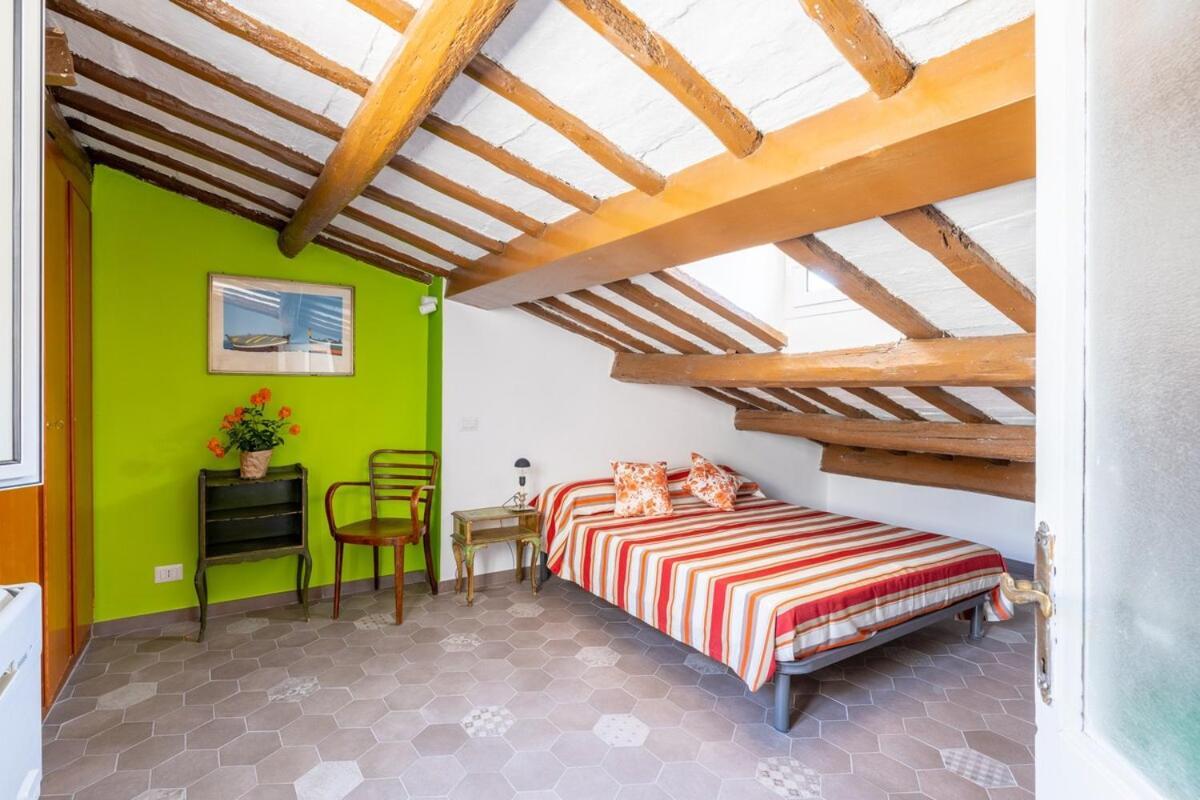Appartement Fascinating Attic - Up To 2 Guests - Trastevere