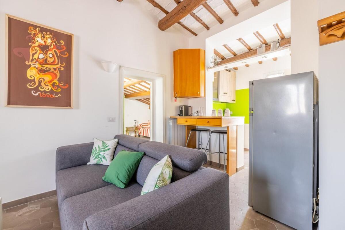 Fascinating Attic - Up To 2 Guests - Trastevere Appartement *