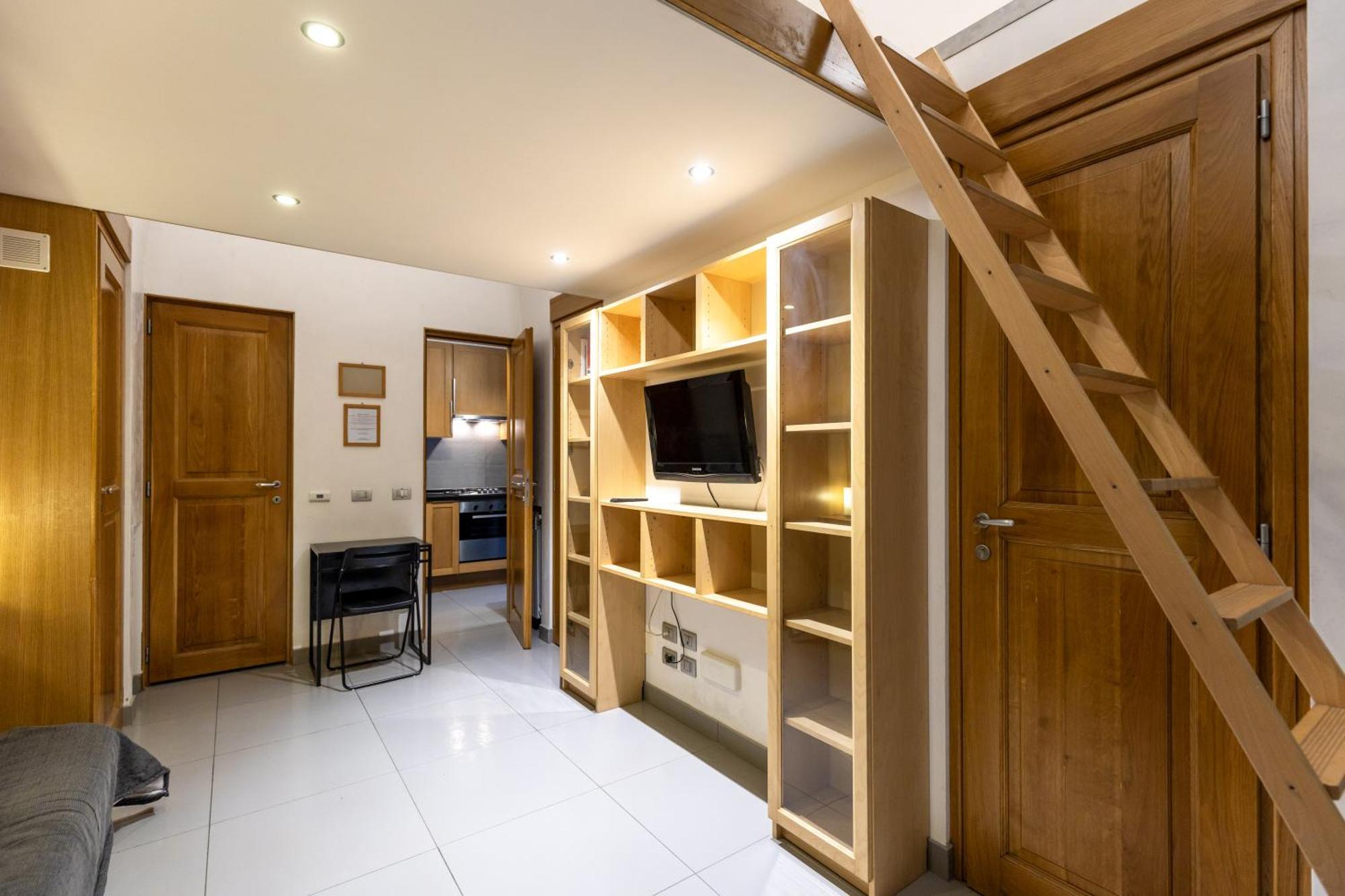 Monti House - Center Rome