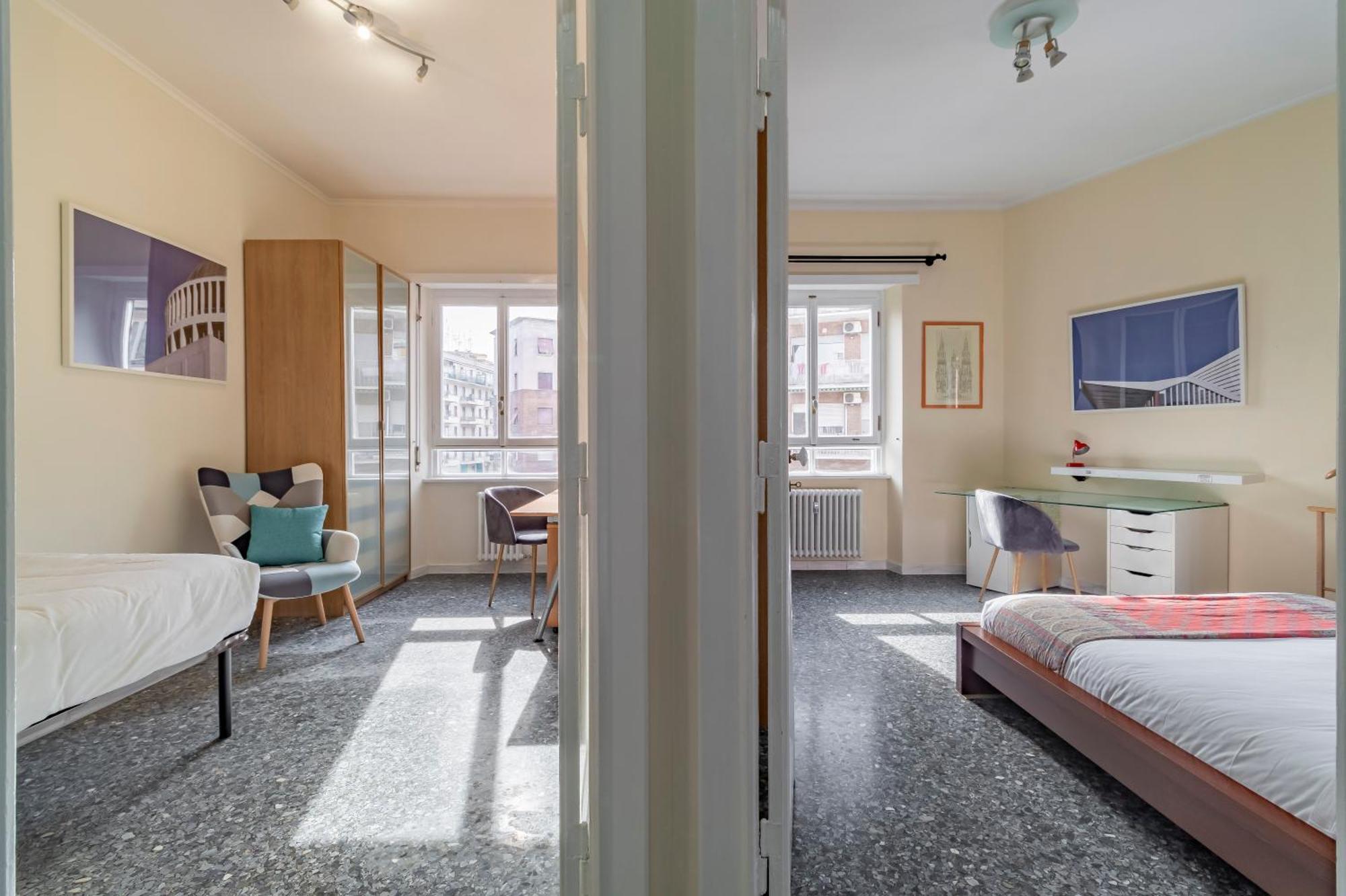 1950 - Bright In Octagonal Tower Apartment Rome