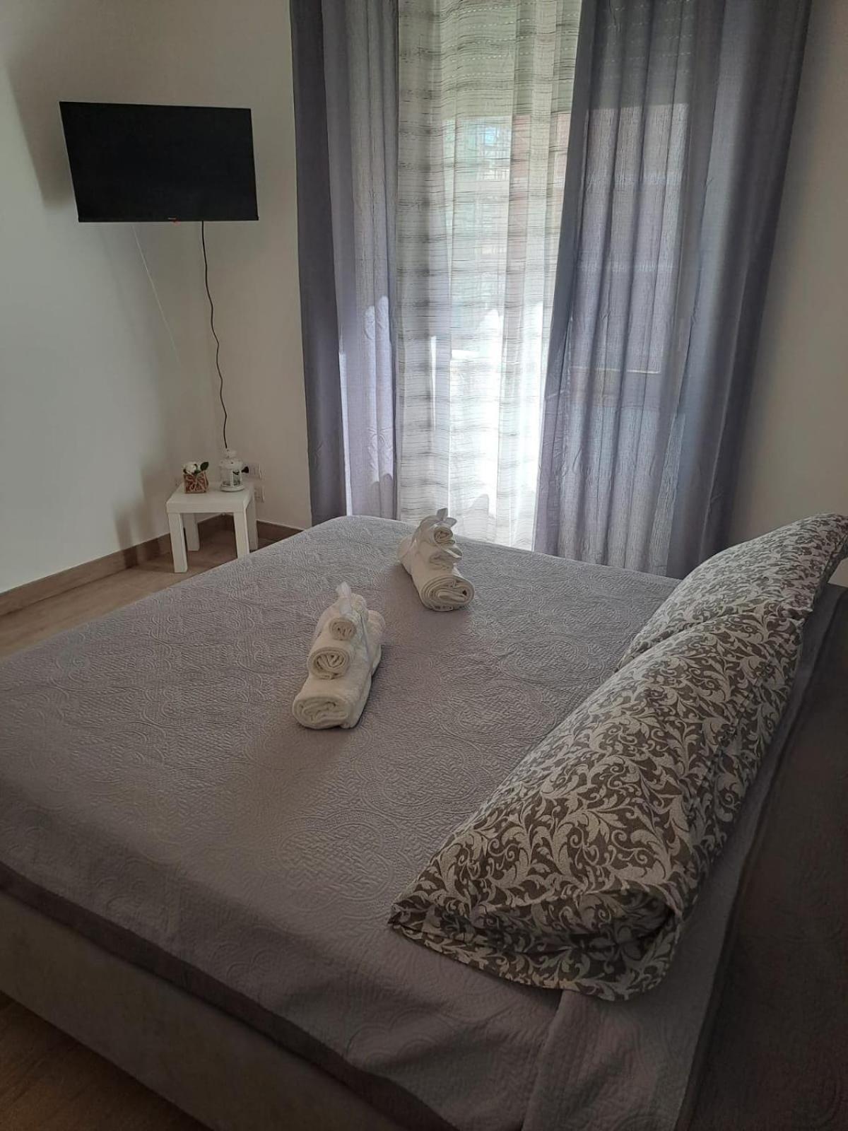 102 Dreamhouse Metropolitana B Libia * Rome
