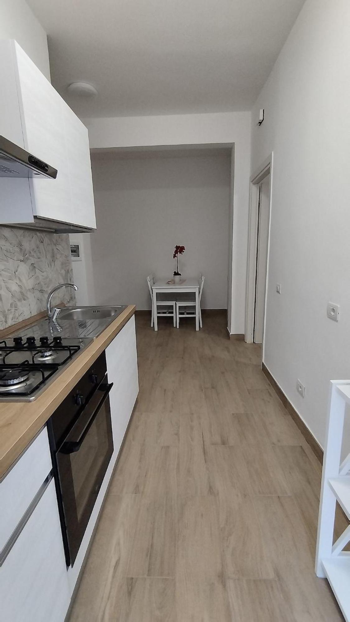 102 Dreamhouse Metropolitana B Libia