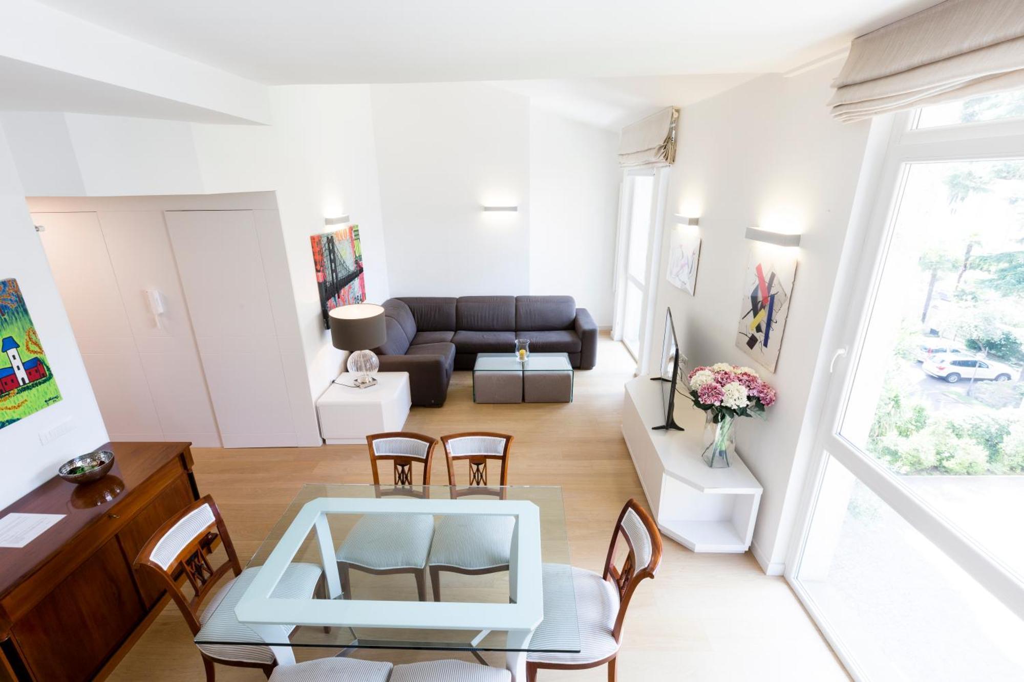 With Parking - Borghese Apartment Rome