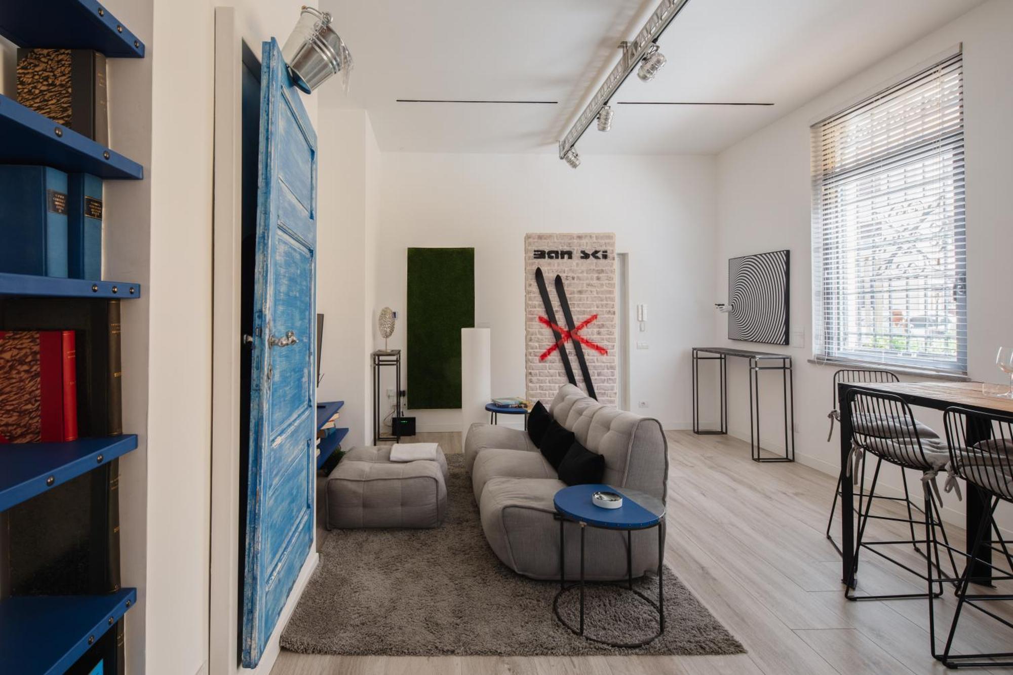 Pop-art Design Apartment Rome