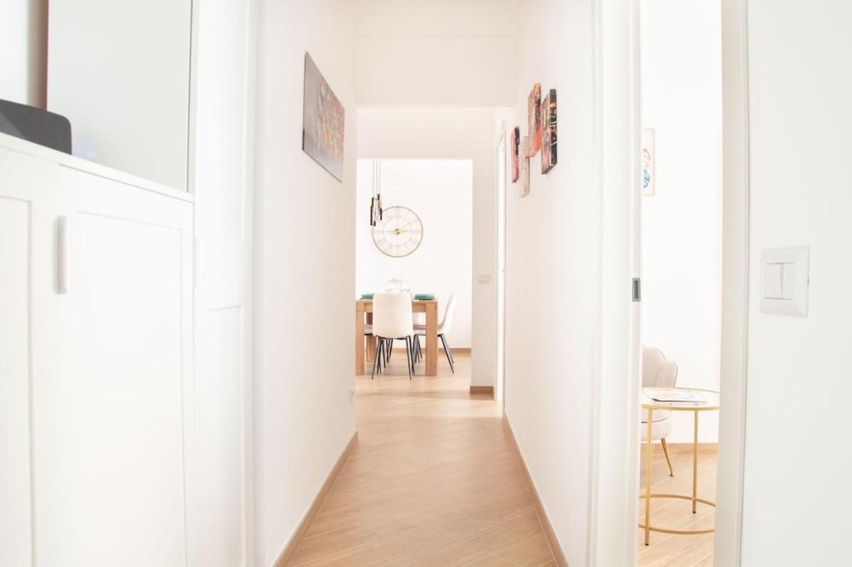 Luxury & Design Piramide Apartment Rome