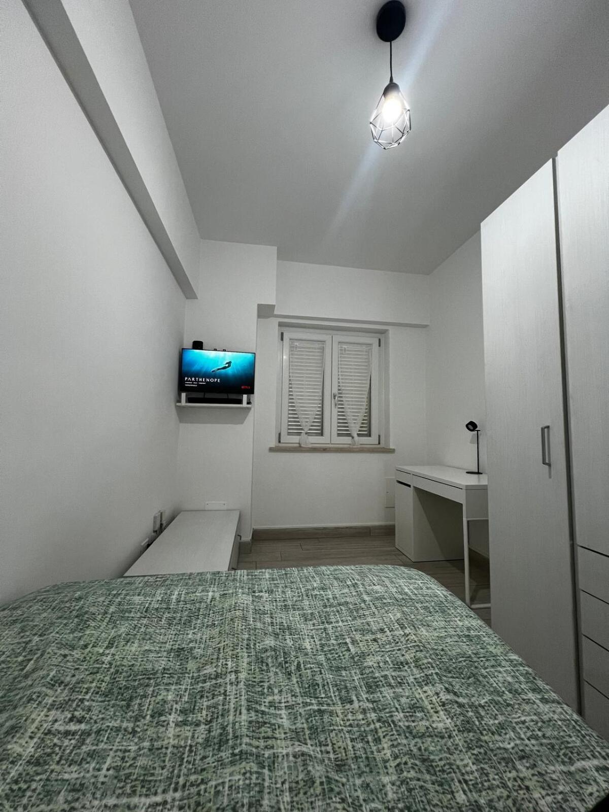 Elegant & Spacious 2br 2ba Unit With Private Patio * Rome