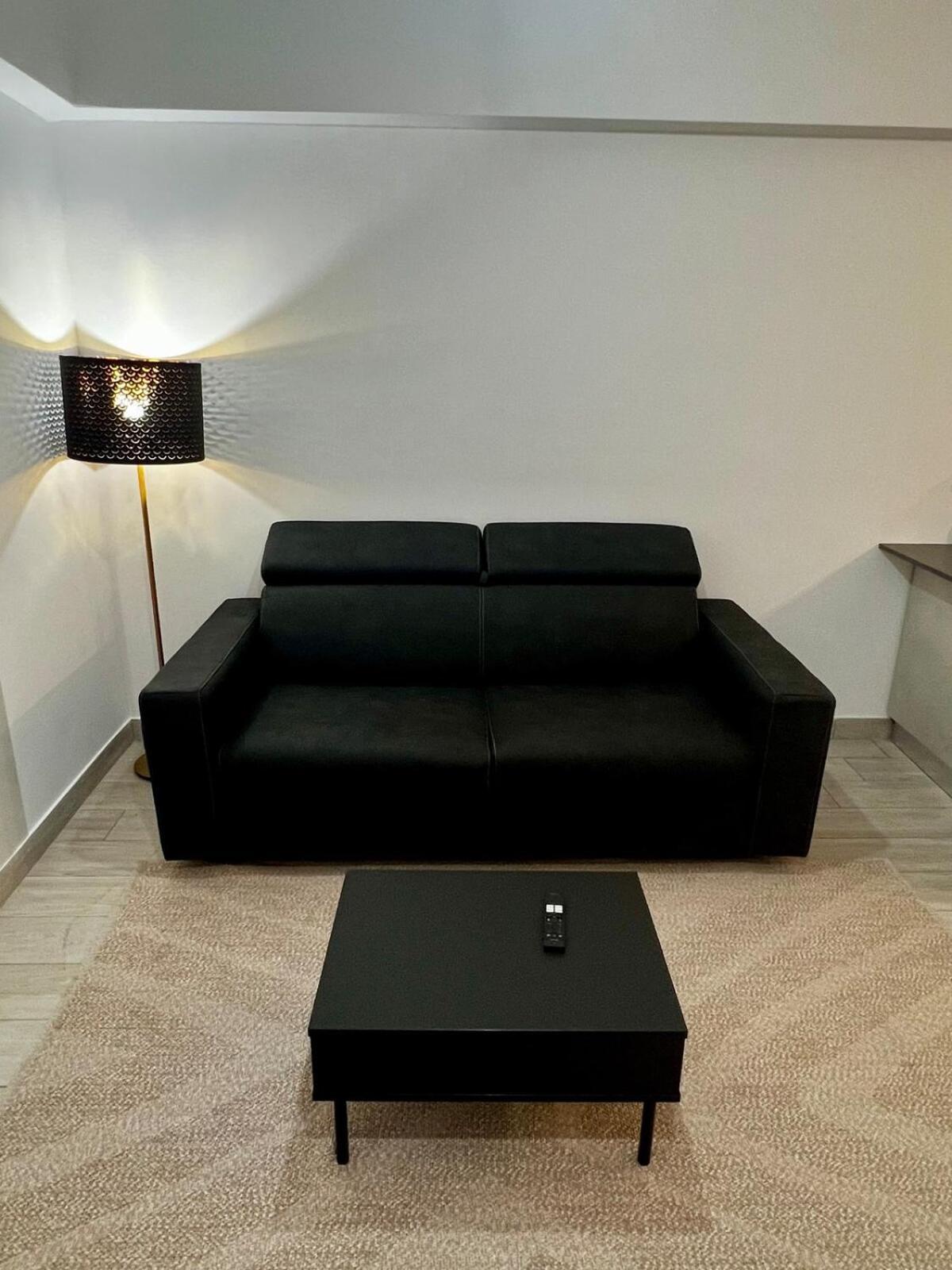 Appartement Elegant & Spacious 2br 2ba Unit With Private Patio *