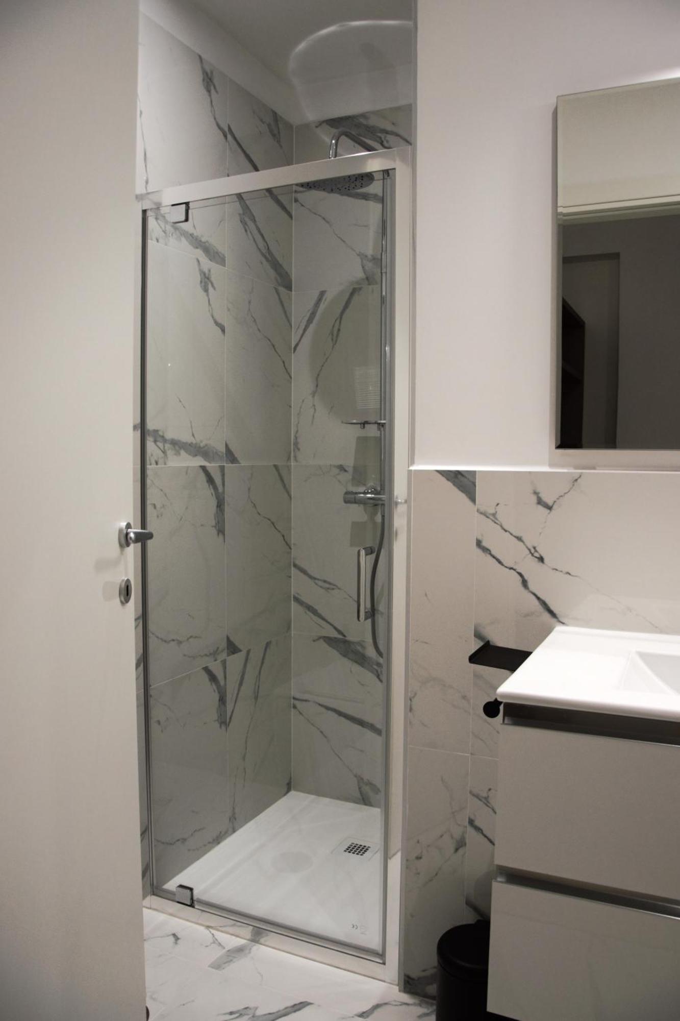 Domus Dea By Trinita * Rome