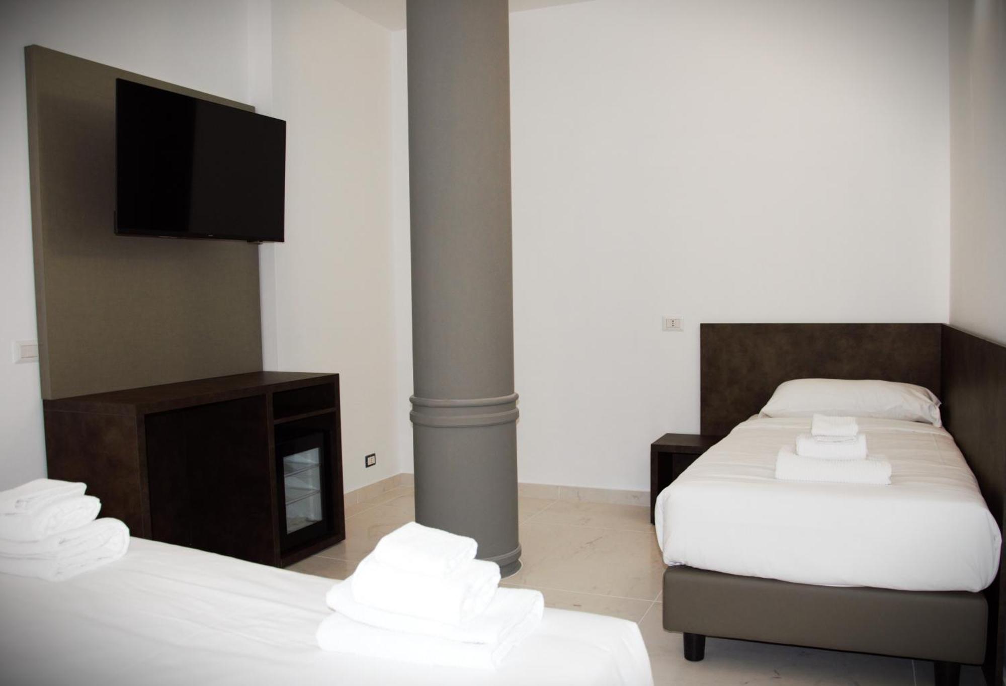 Domus Dea By Trinita Guest house Rome