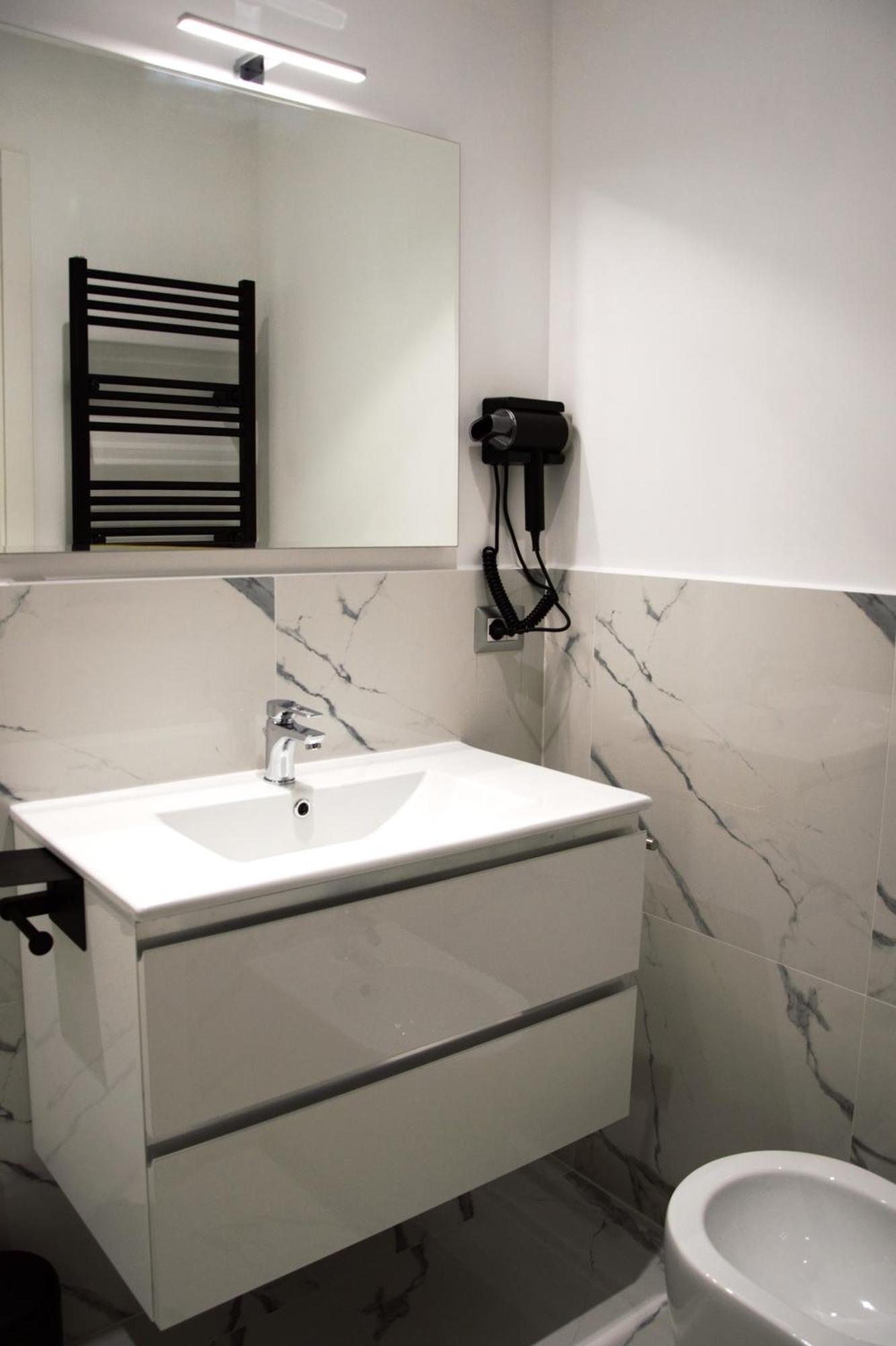 Domus Dea By Trinita Guest house