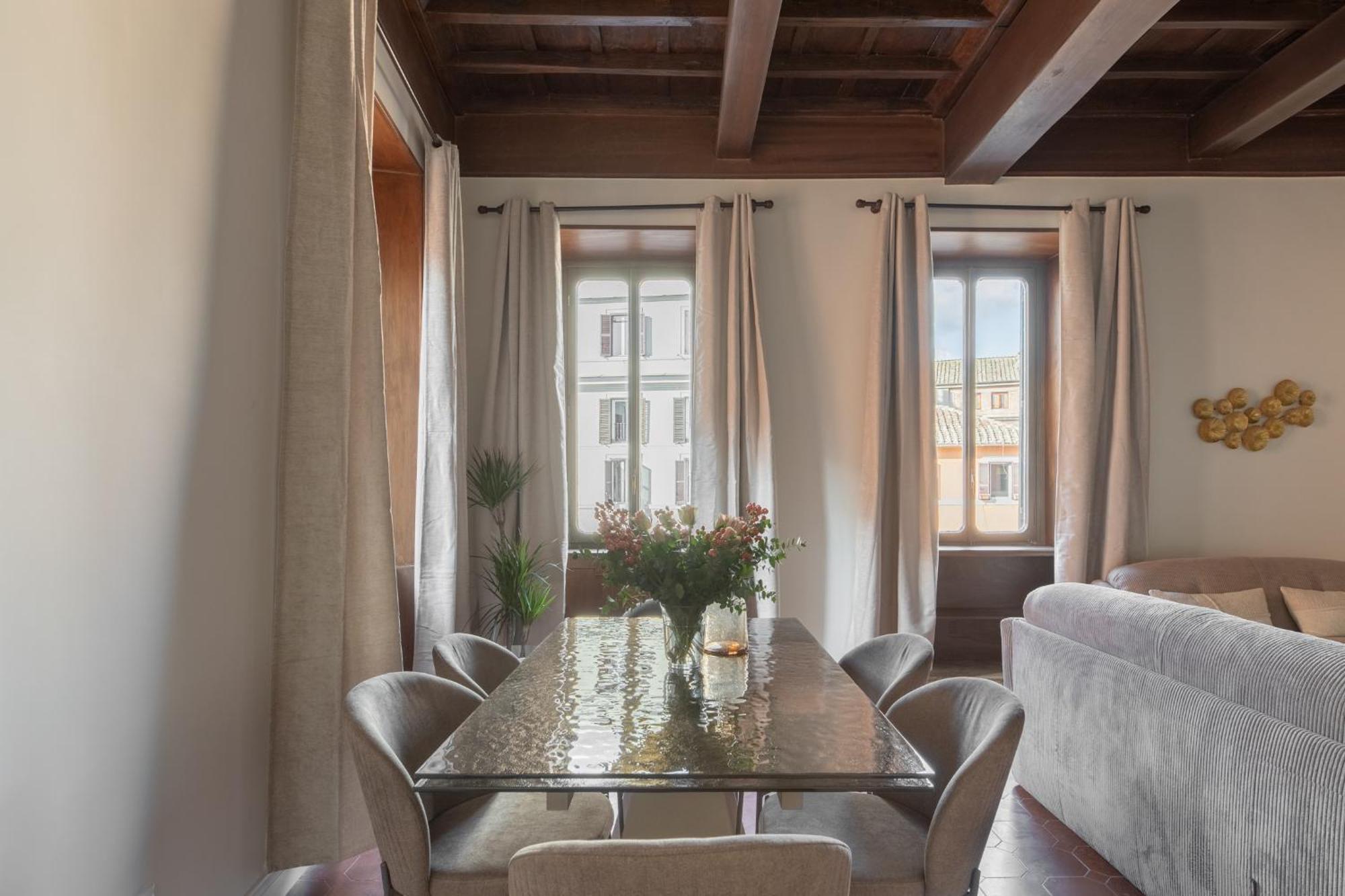 Iflat Trastevere Life With Beauty, Elegance & Rome
