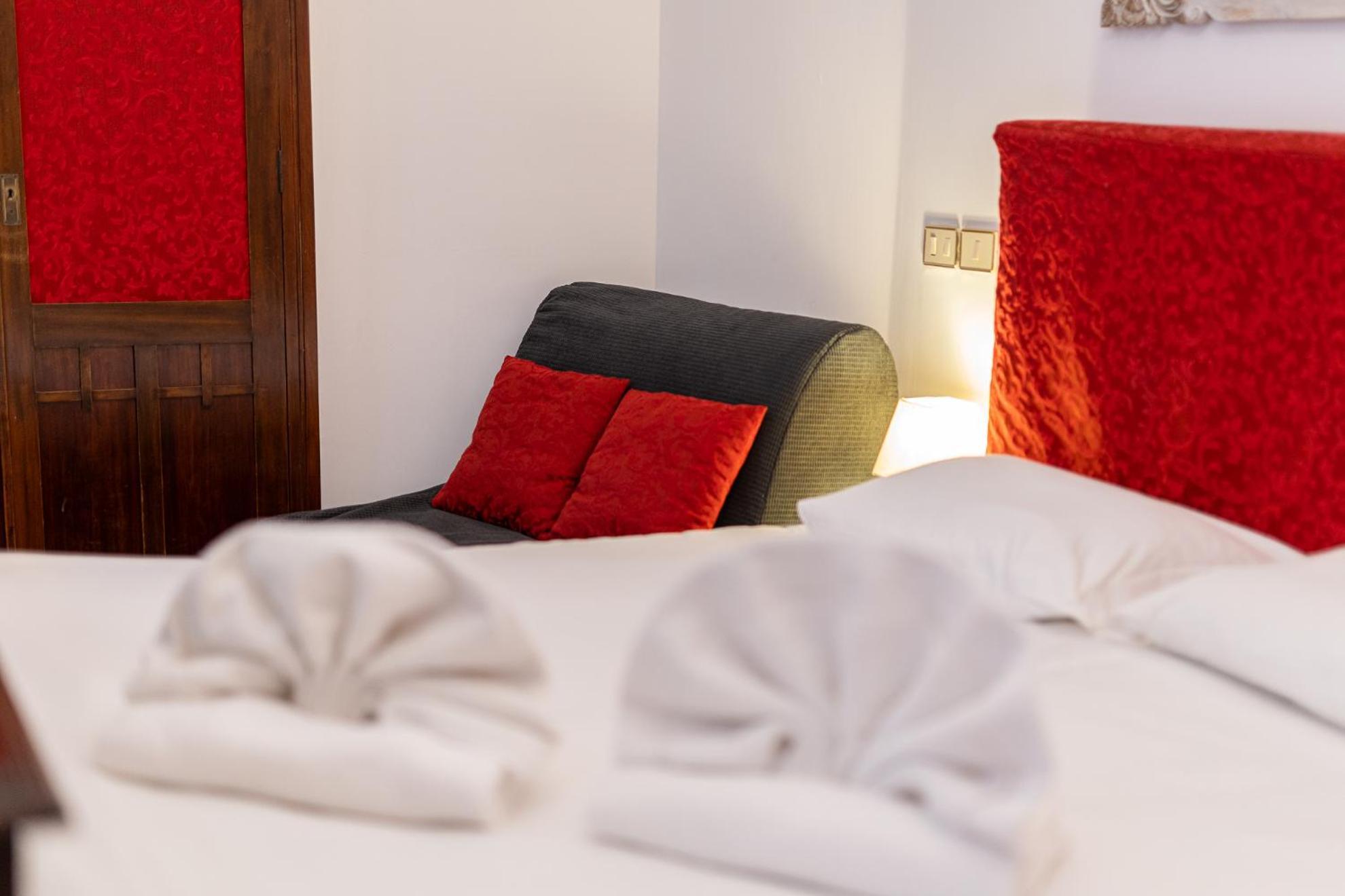 Apartment The Bishop's Loft Spagna Rome