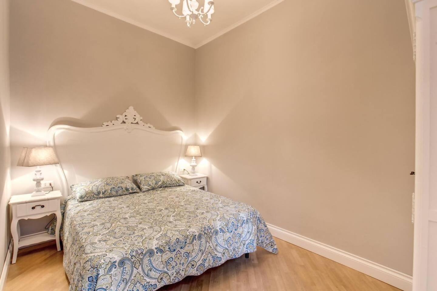 Lovely Flat By The Vatican Apartment