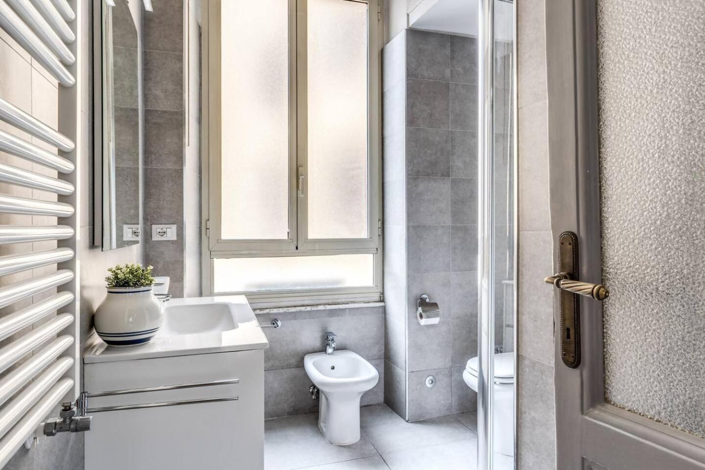 Apartment Lovely Renovated Flat By Vatican *